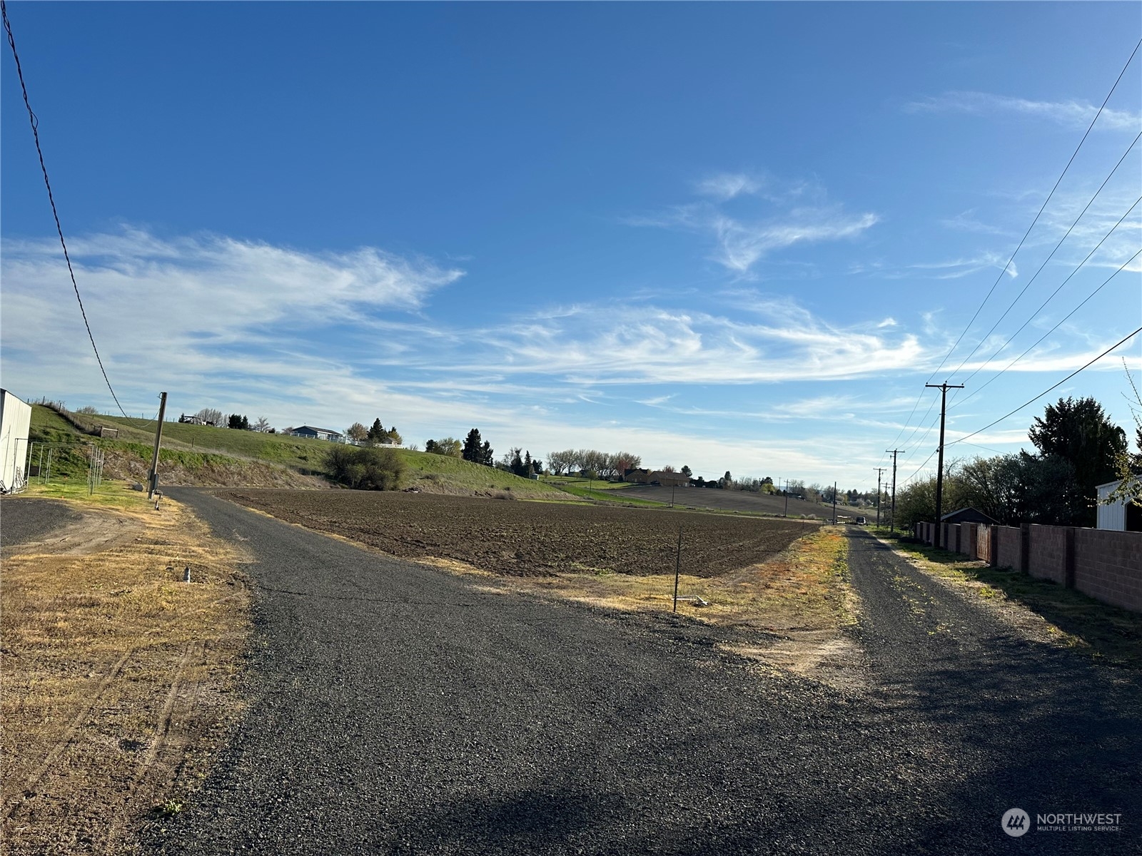 1109 Lawson Property Photo 1