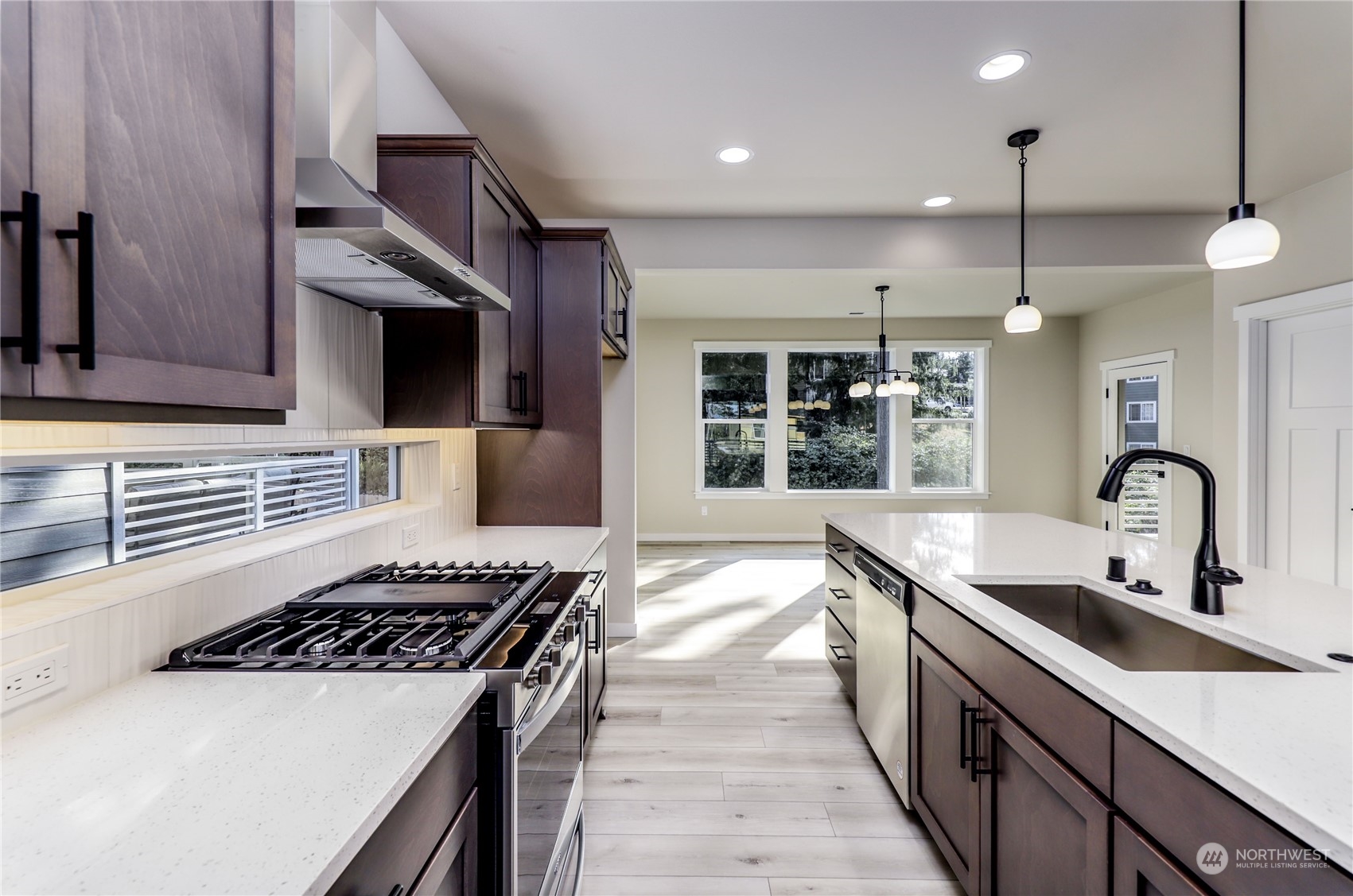 10992 Deer Trail Lane Property Photo 13