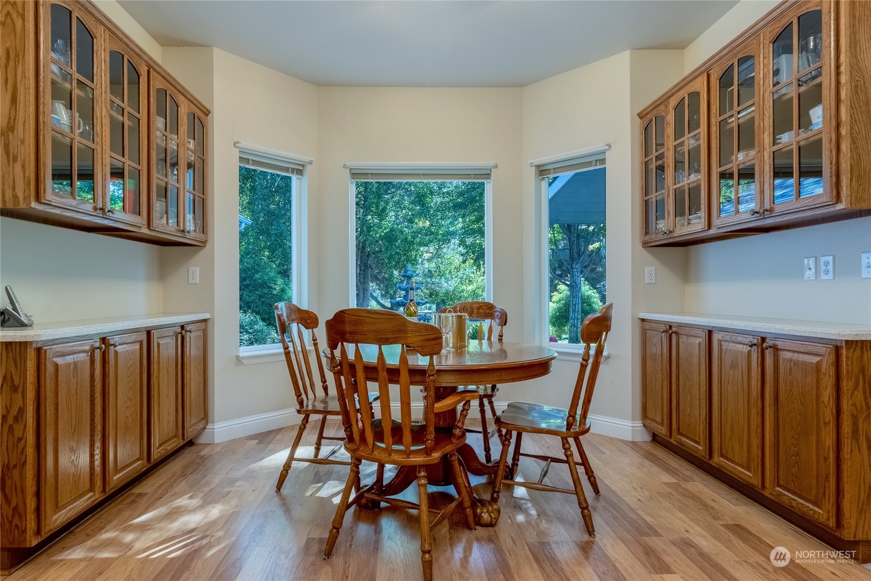 1658 Greenbriar Drive Property Photo 13