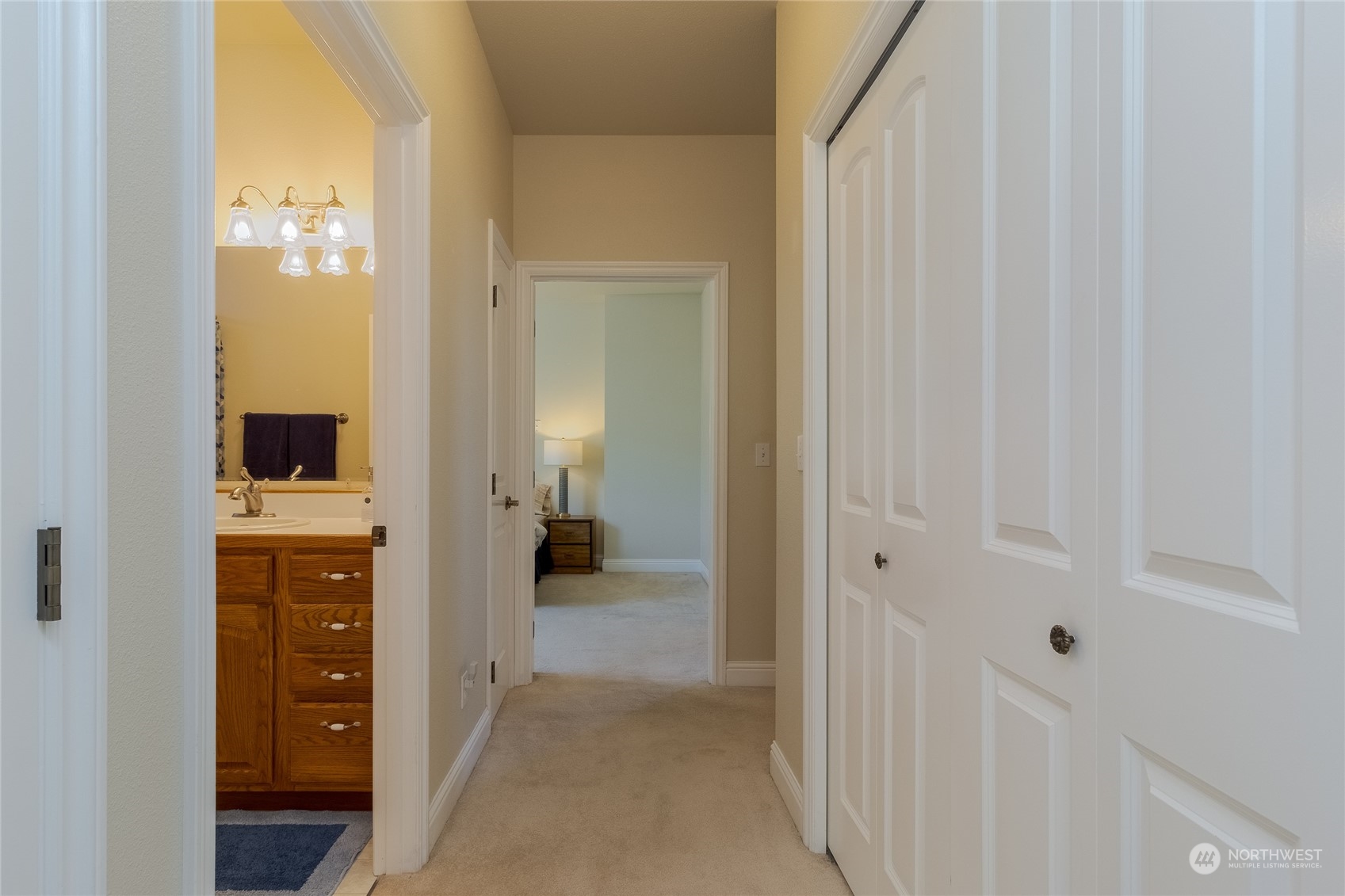 1658 Greenbriar Drive Property Photo 18
