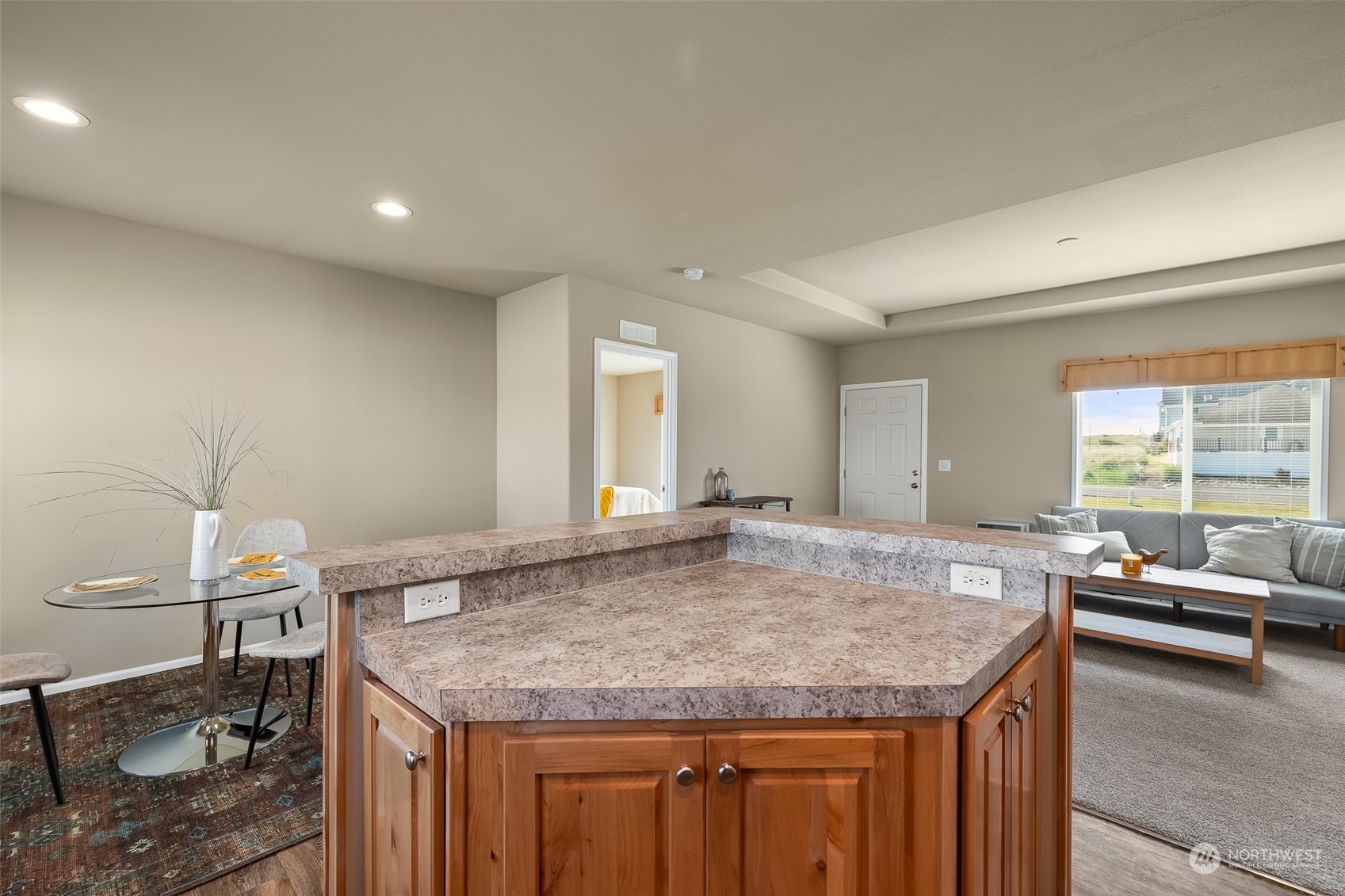 1430 Ocean Shores Boulevard Property Photo 9