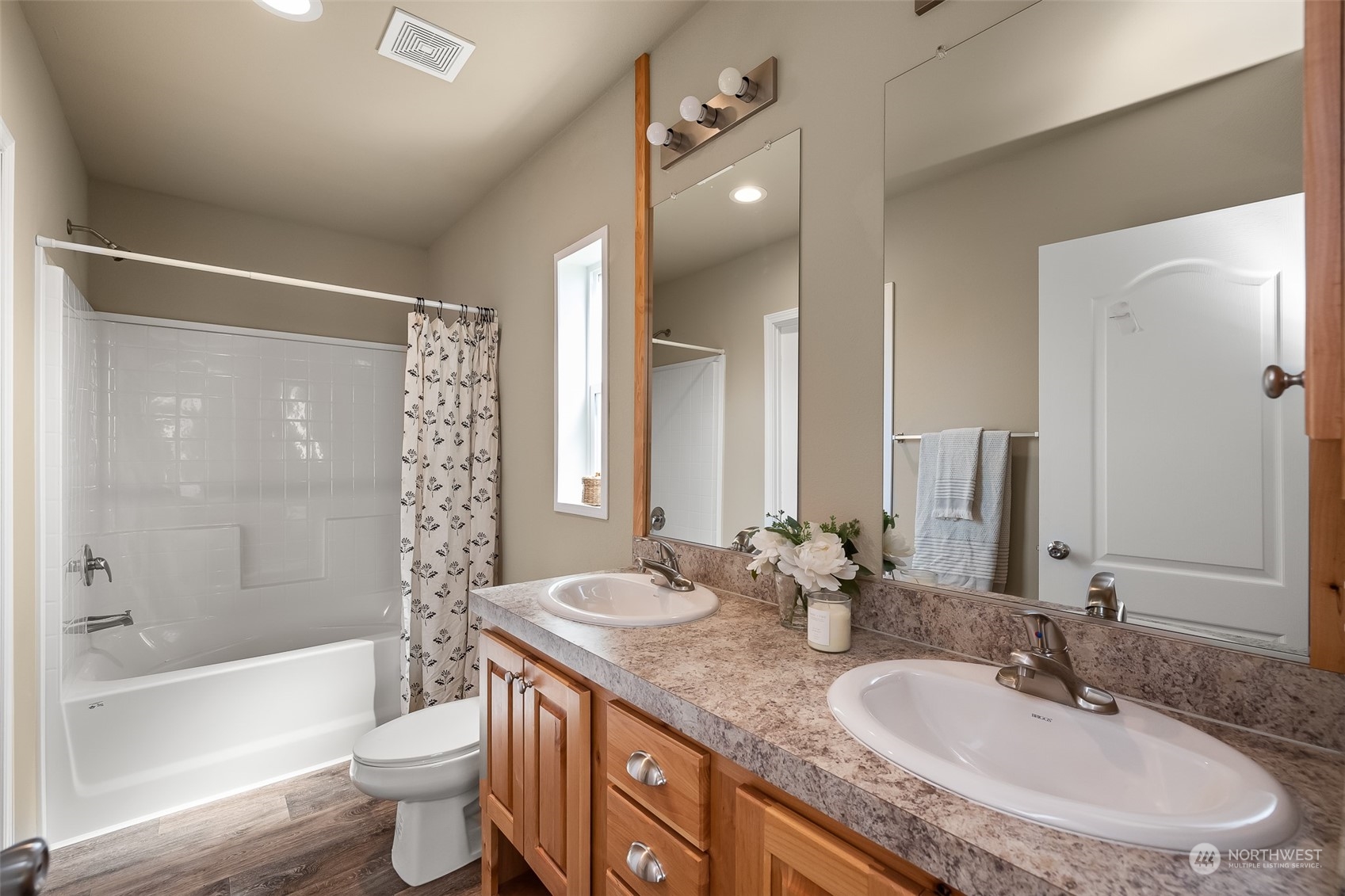 1430 Ocean Shores Boulevard Property Photo 15
