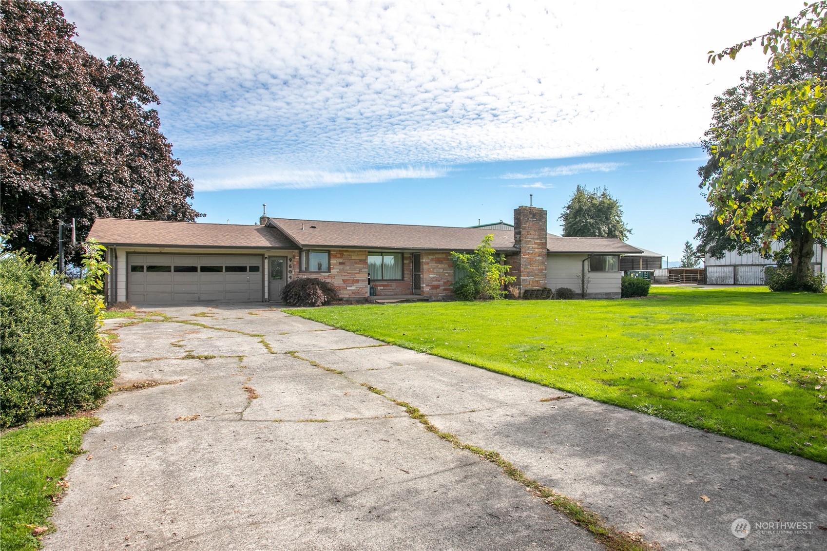9604 Jackman Road Property Photo 2