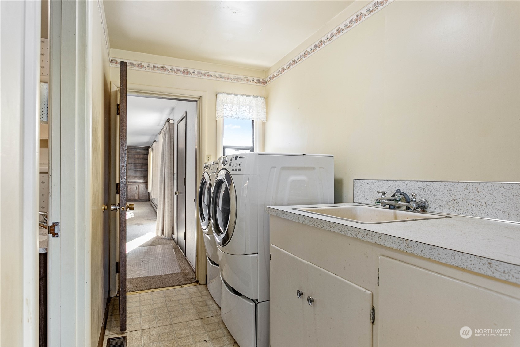 9604 Jackman Road Property Photo 35