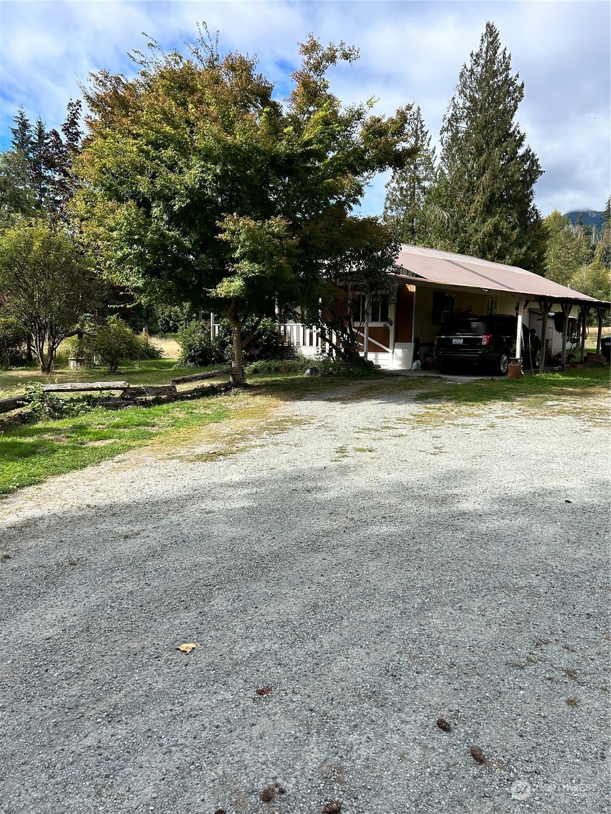 464 A Peters Road Property Photo 5