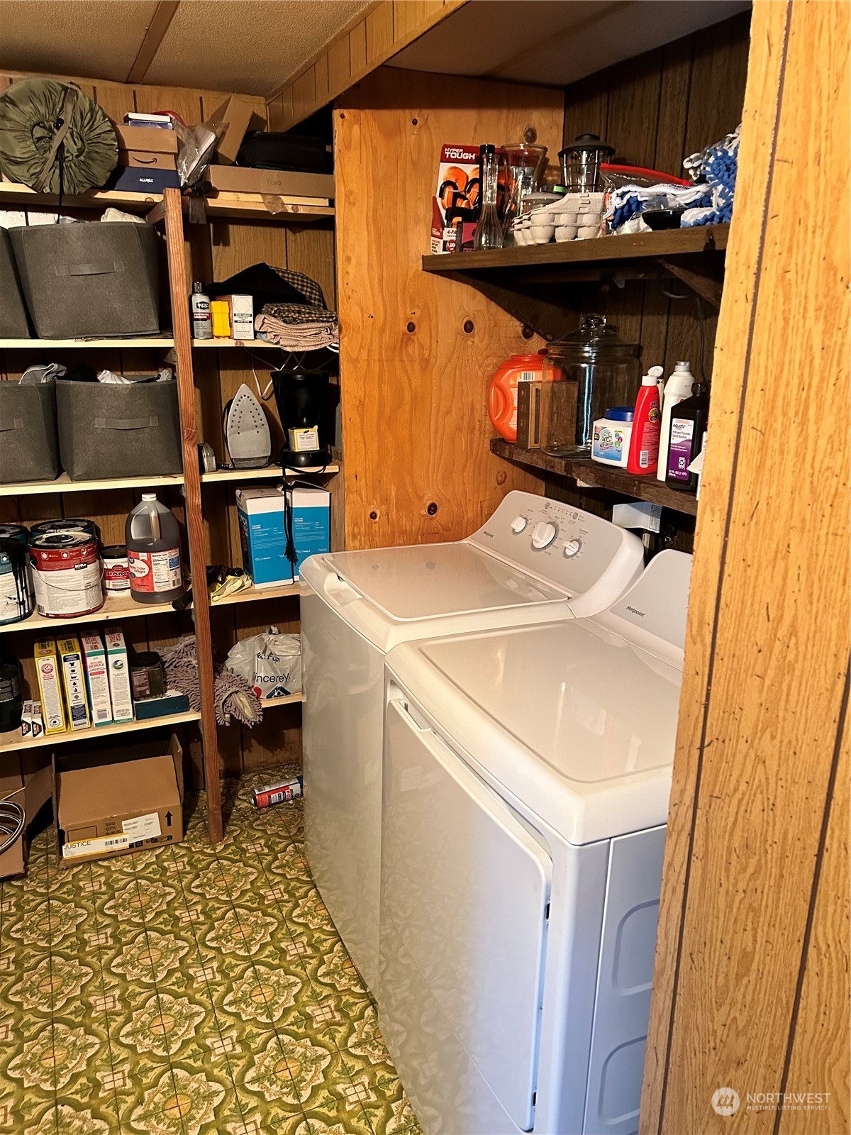 464 A Peters Road Property Photo 12