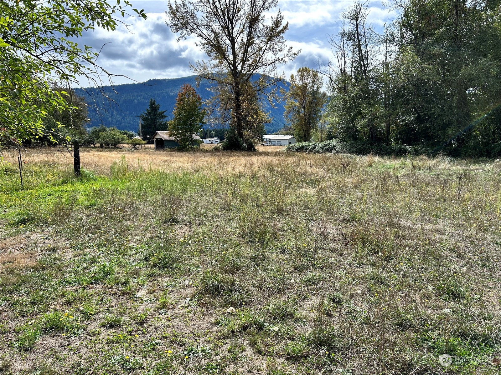 464 A Peters Road Property Photo 21