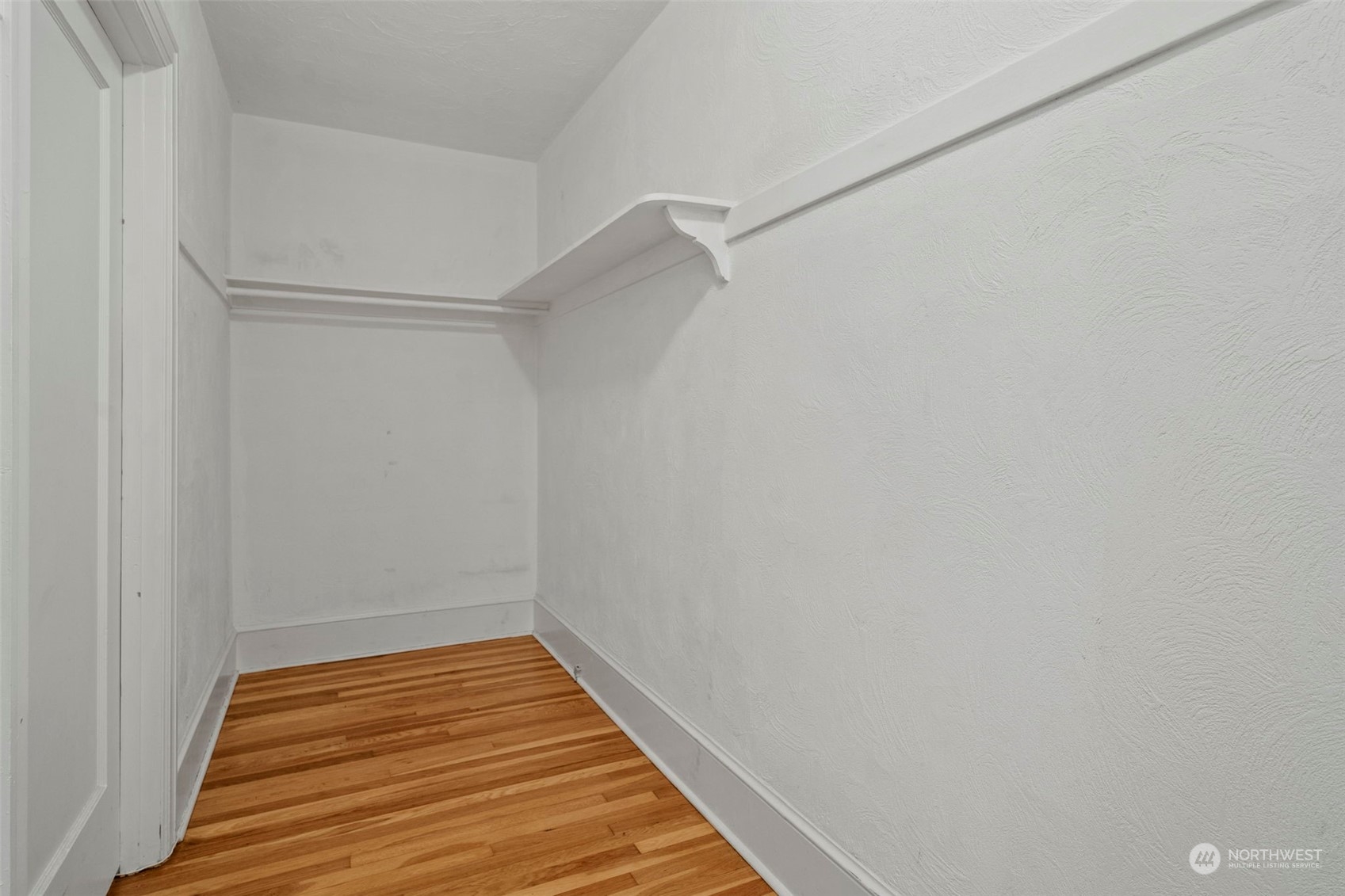 720 6th Avenue 106 Property Photo 11