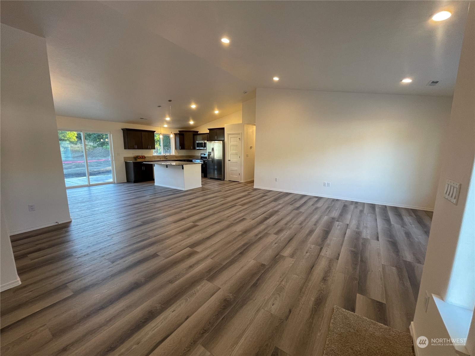 1507 S 5th Street Property Photo 4