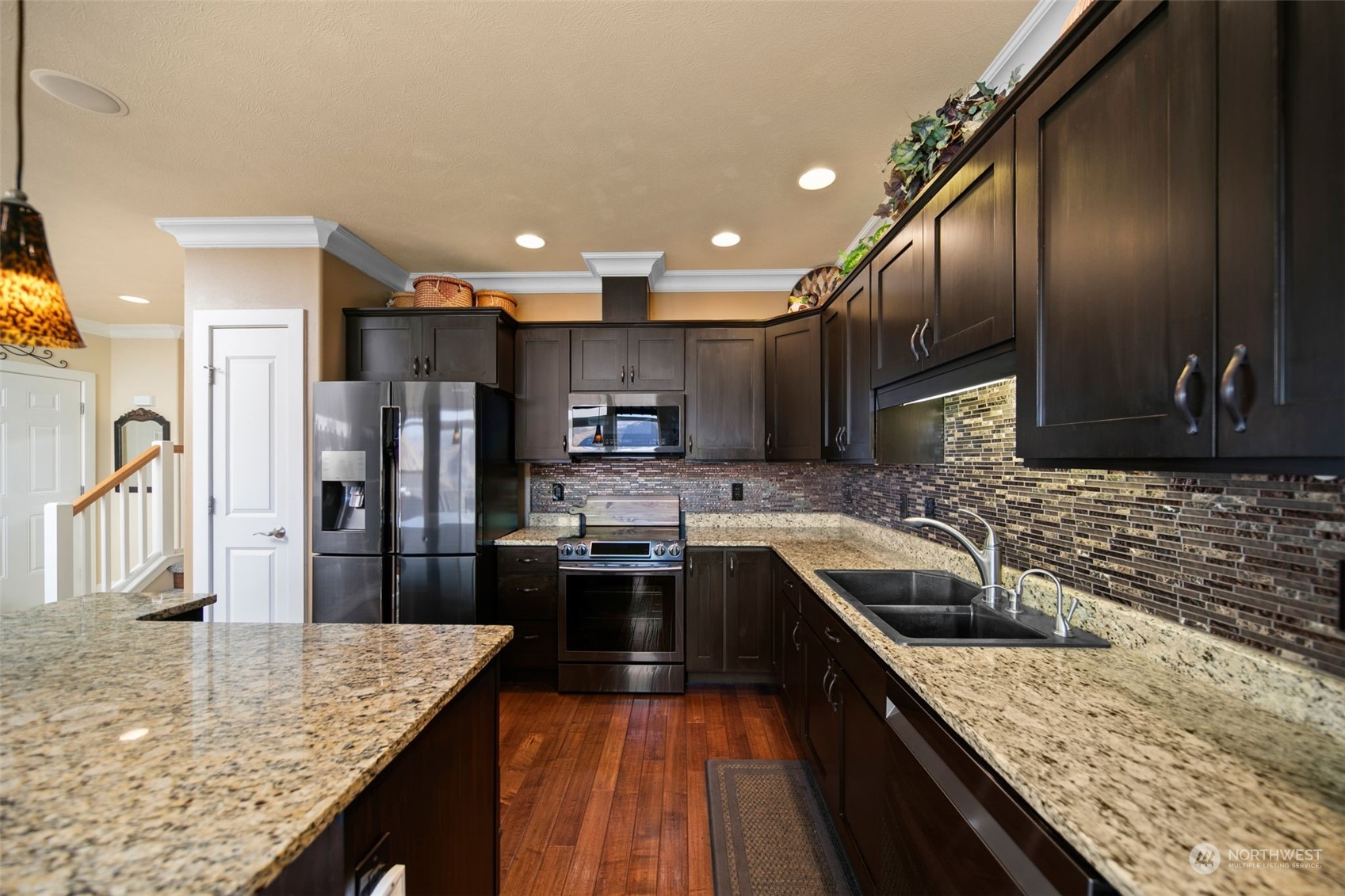 9225 Red Cliff Drive B53 Property Photo 12