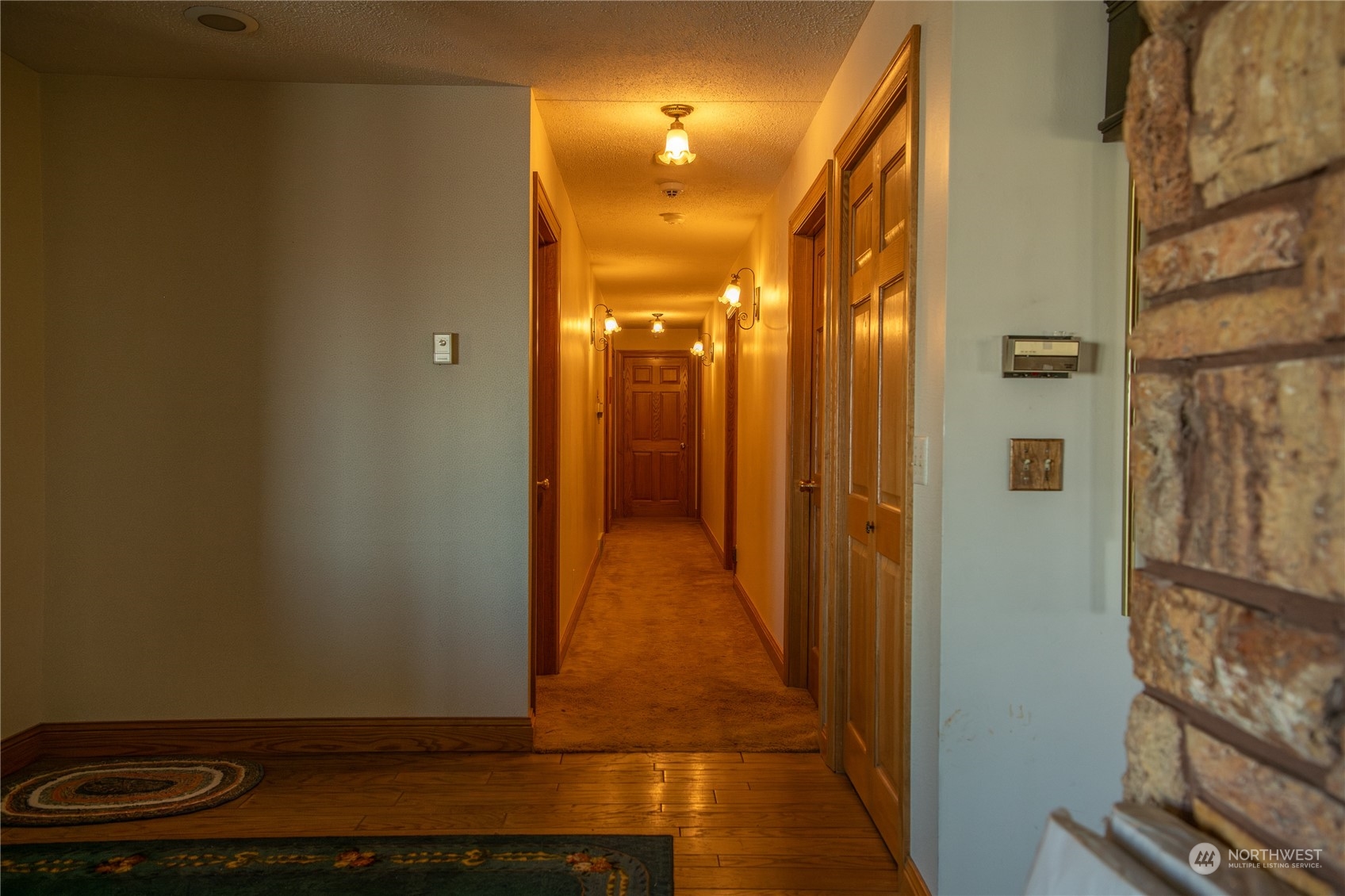14114 Airway Drive Property Photo 31