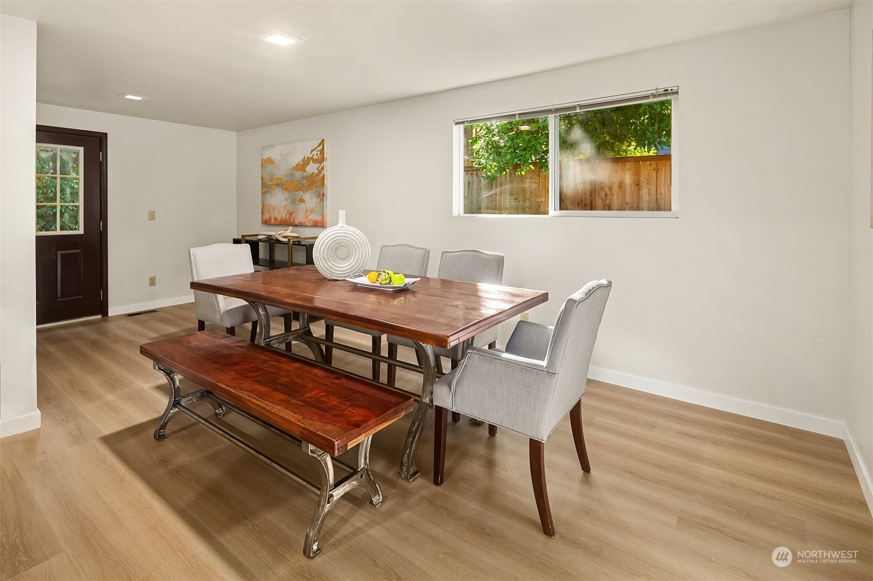 16017 Wallingford Avenue Property Photo 15
