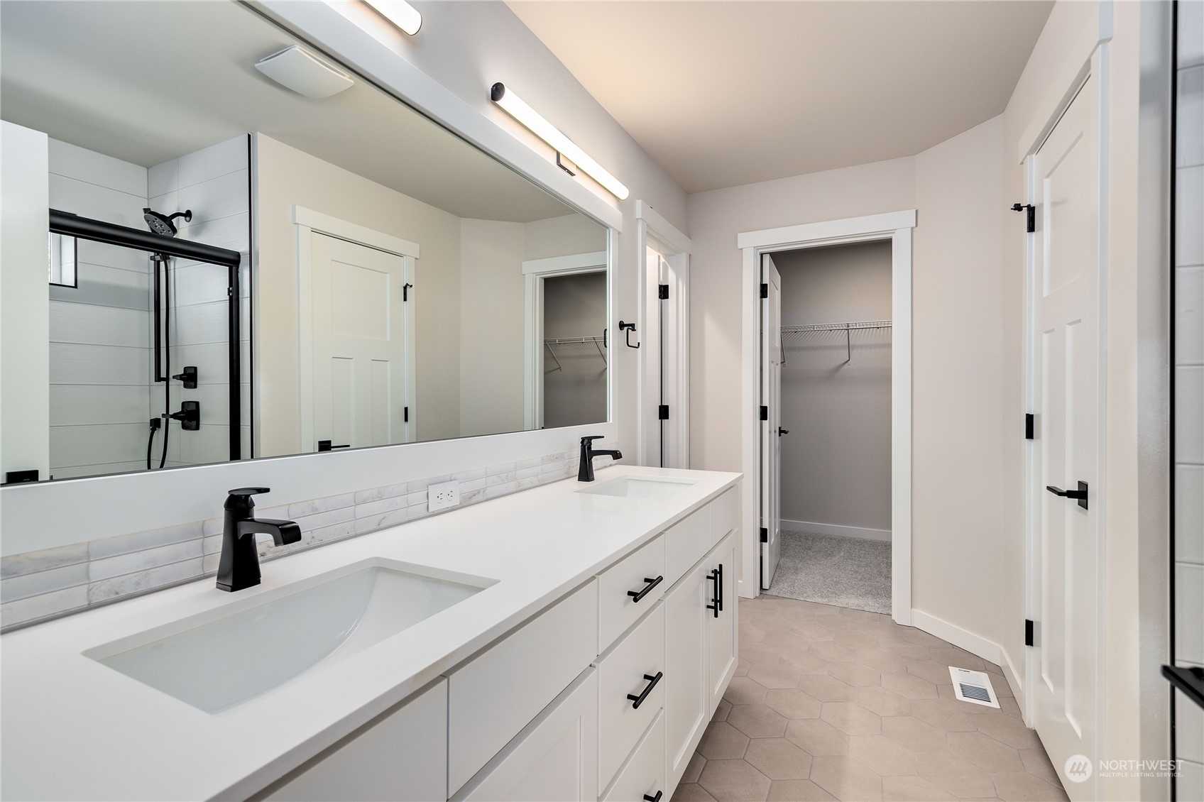 5013 Nw Cedarside Loop Property Photo 23