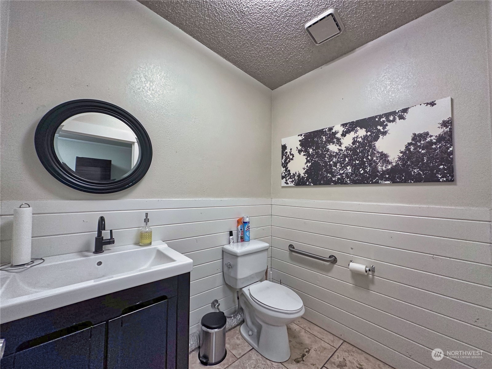 217 Main Street Property Photo 14