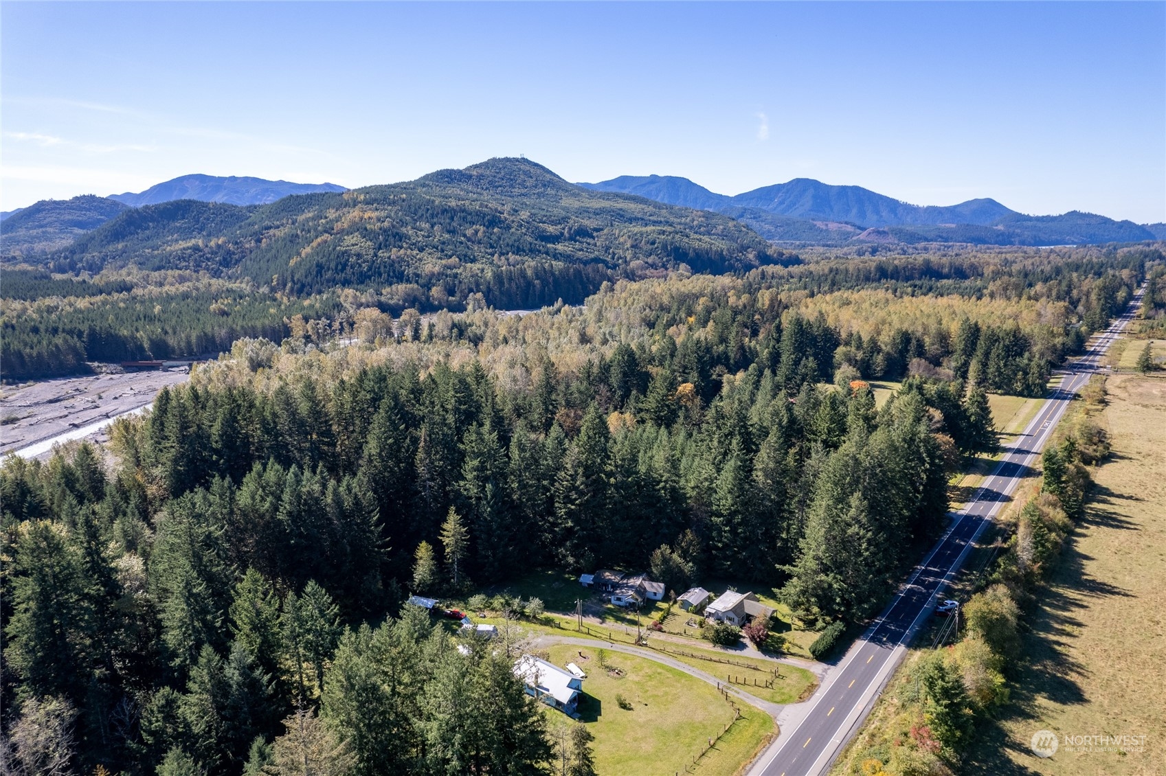 22506 State Route 706 Property Photo 24