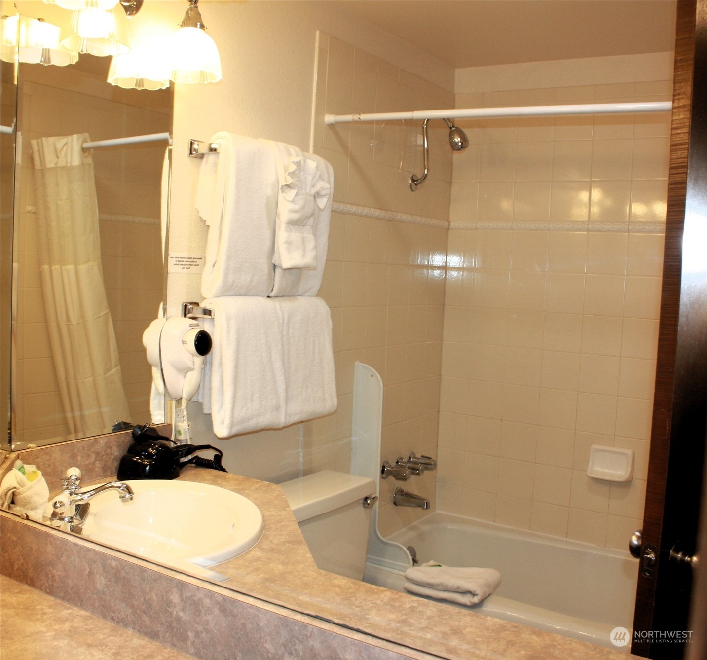 710 S Hancock Avenue 301 Property Photo 13