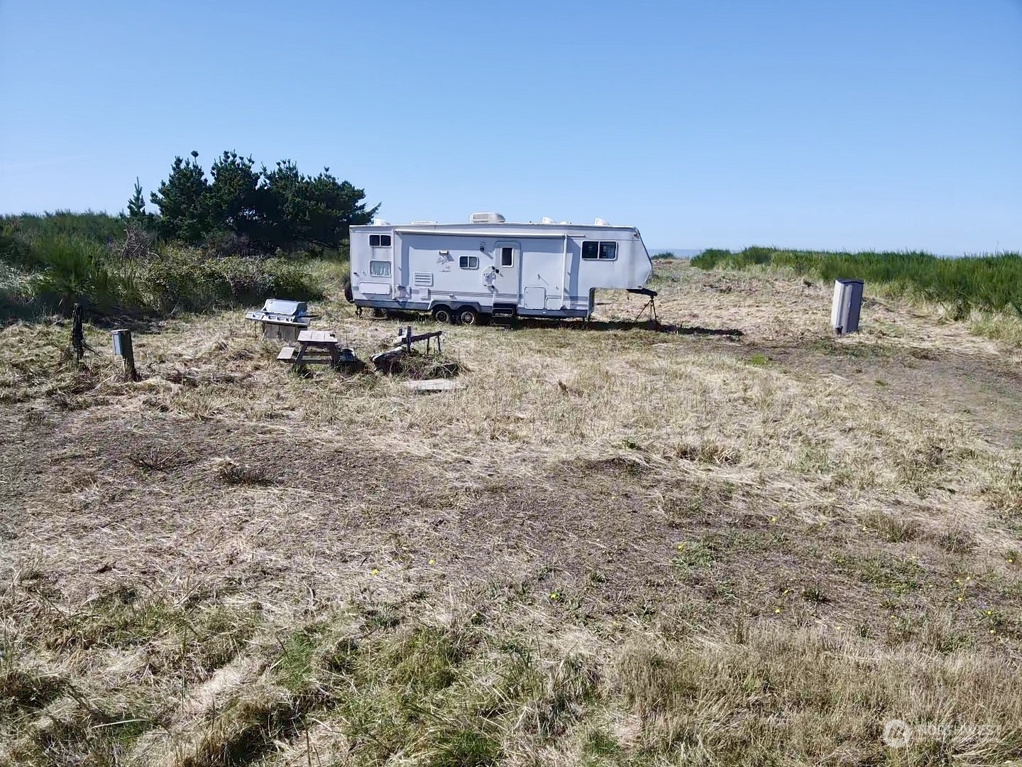 2081 State Route 105 Highway Property Photo 22