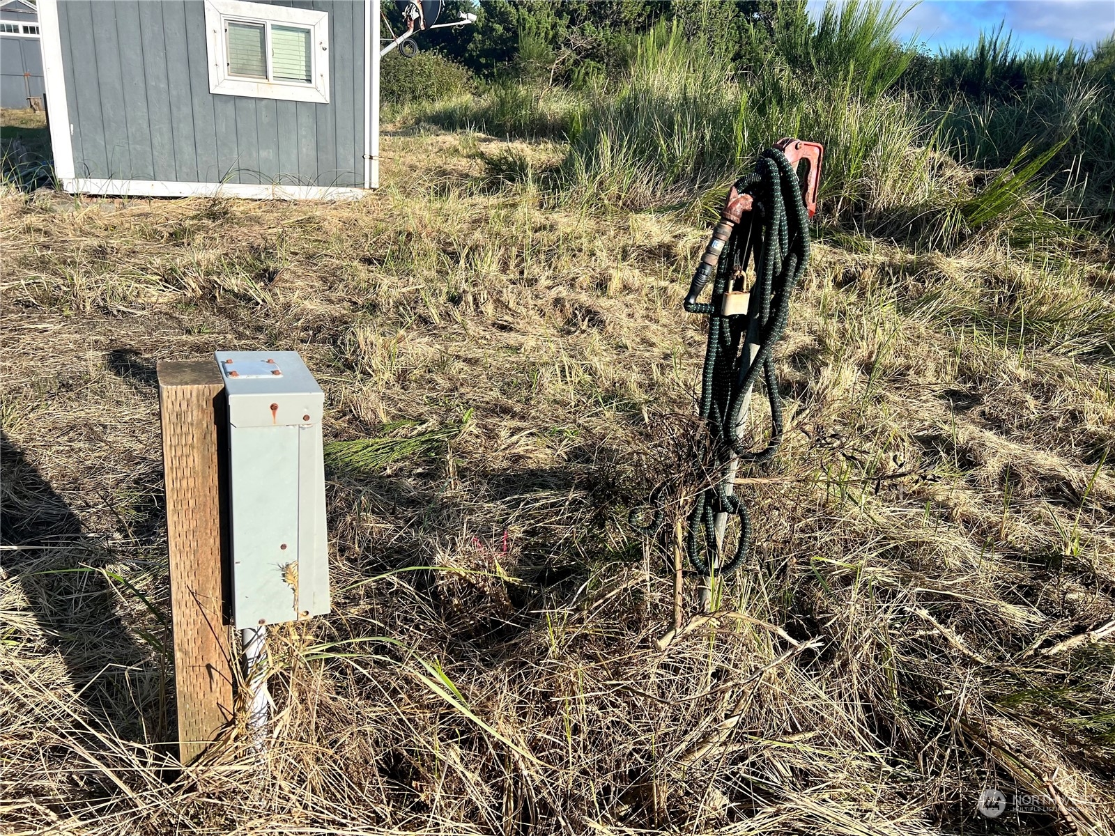 2081 State Route 105 Highway Property Photo 28