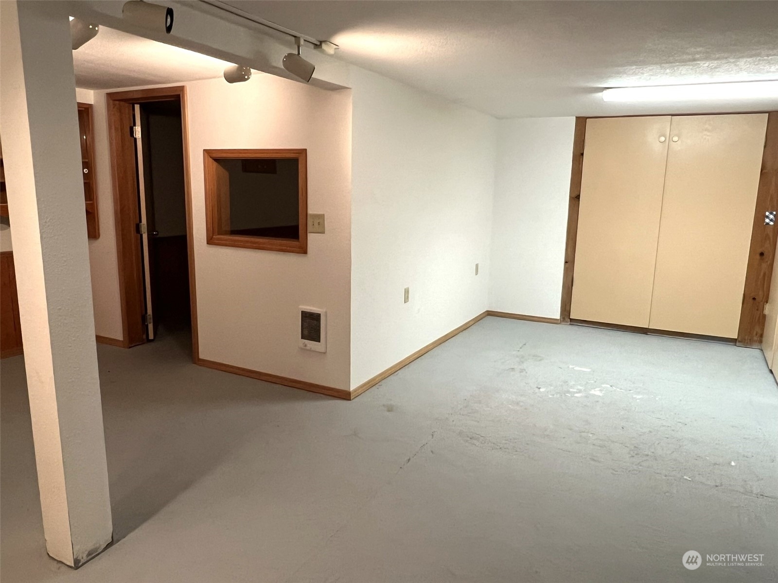 502 Central Avenue Property Photo 19