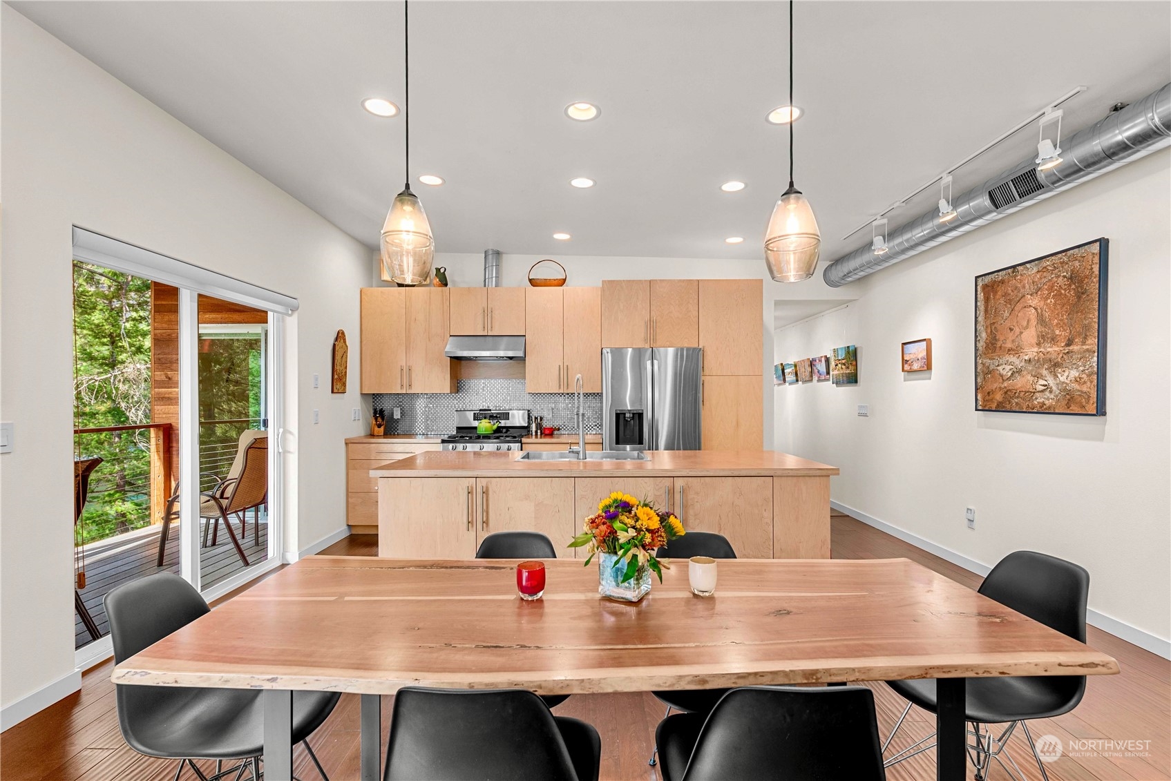 8970 Icicle Road Property Photo 16
