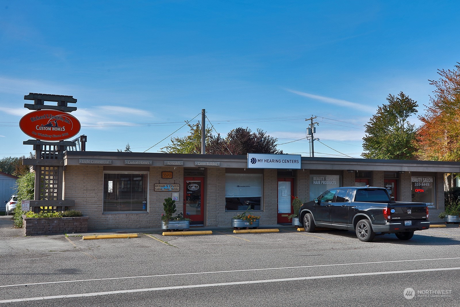 5570 Harbor Avenue Property Photo 1