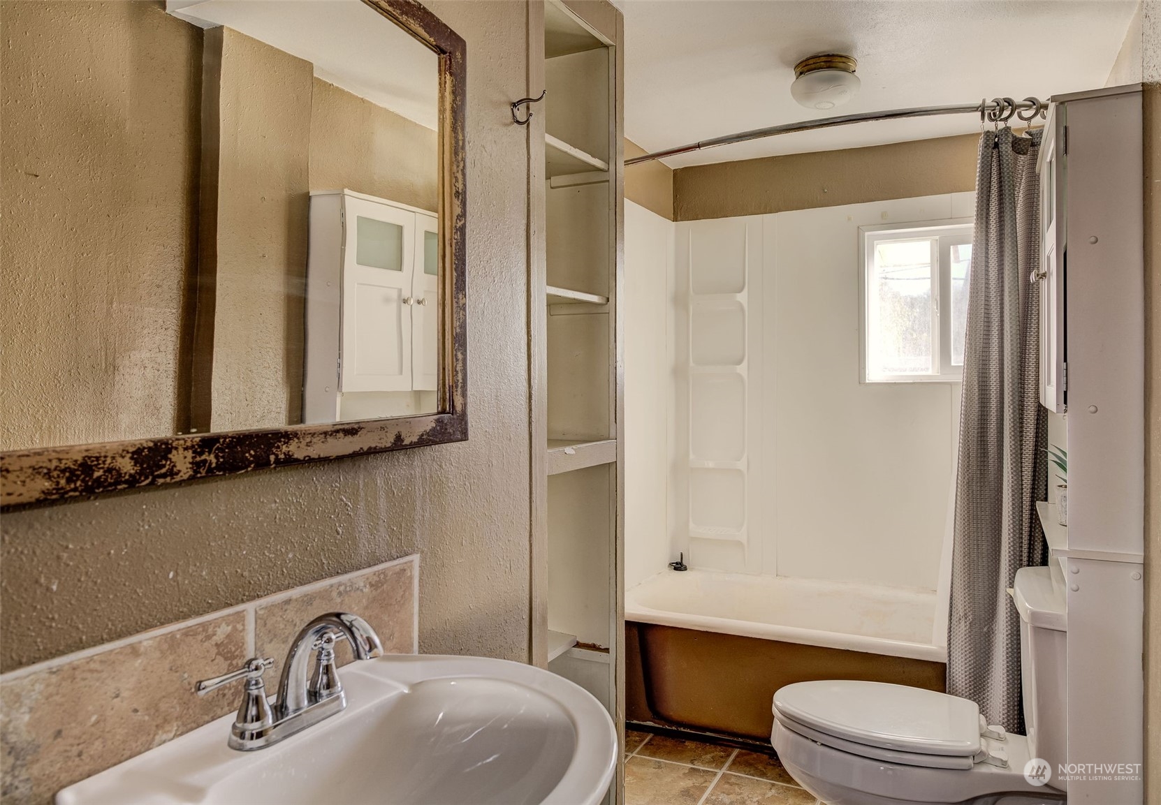 343 Malaga Avenue Property Photo 14