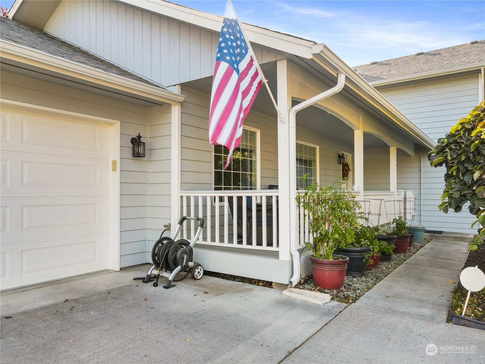 854 S Hummingbird Drive Property Photo