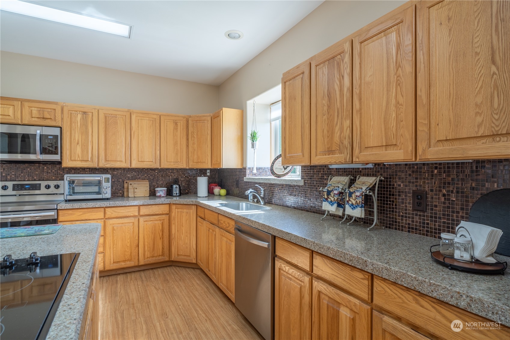 11743 Chris Drive Property Photo 11