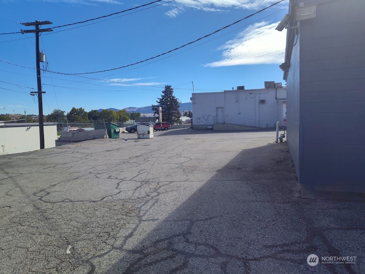 849 S Mission Street Property Photo 18