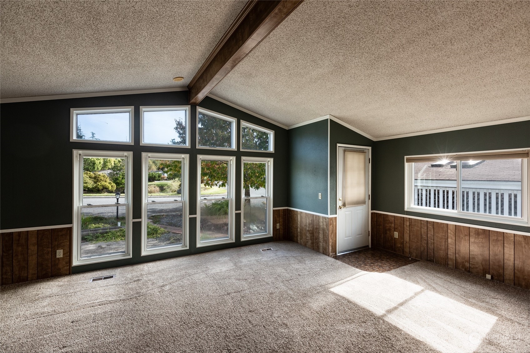1785 Douglas Road 73 Property Photo 24
