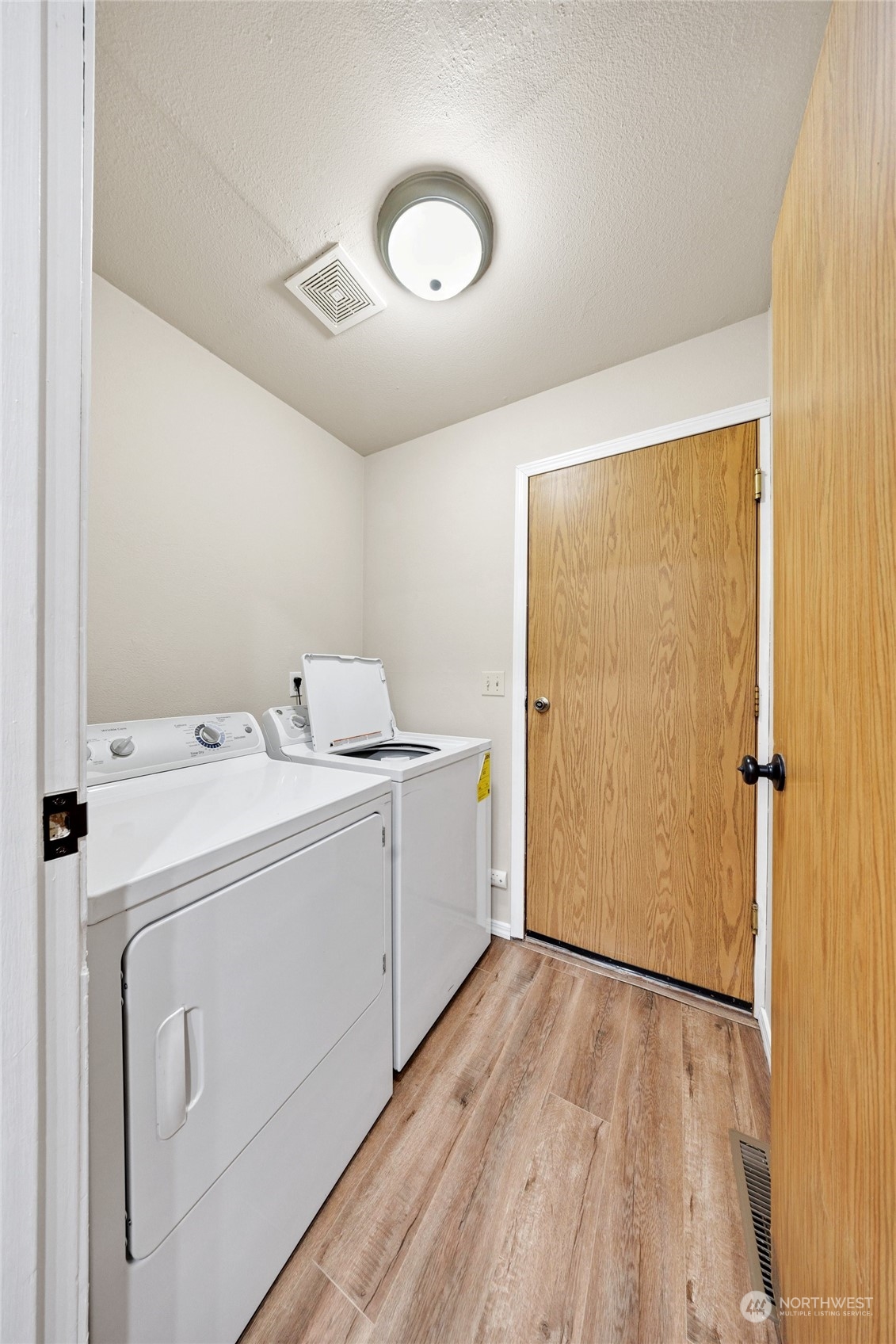 1302 3rd Street 1 Property Photo 15