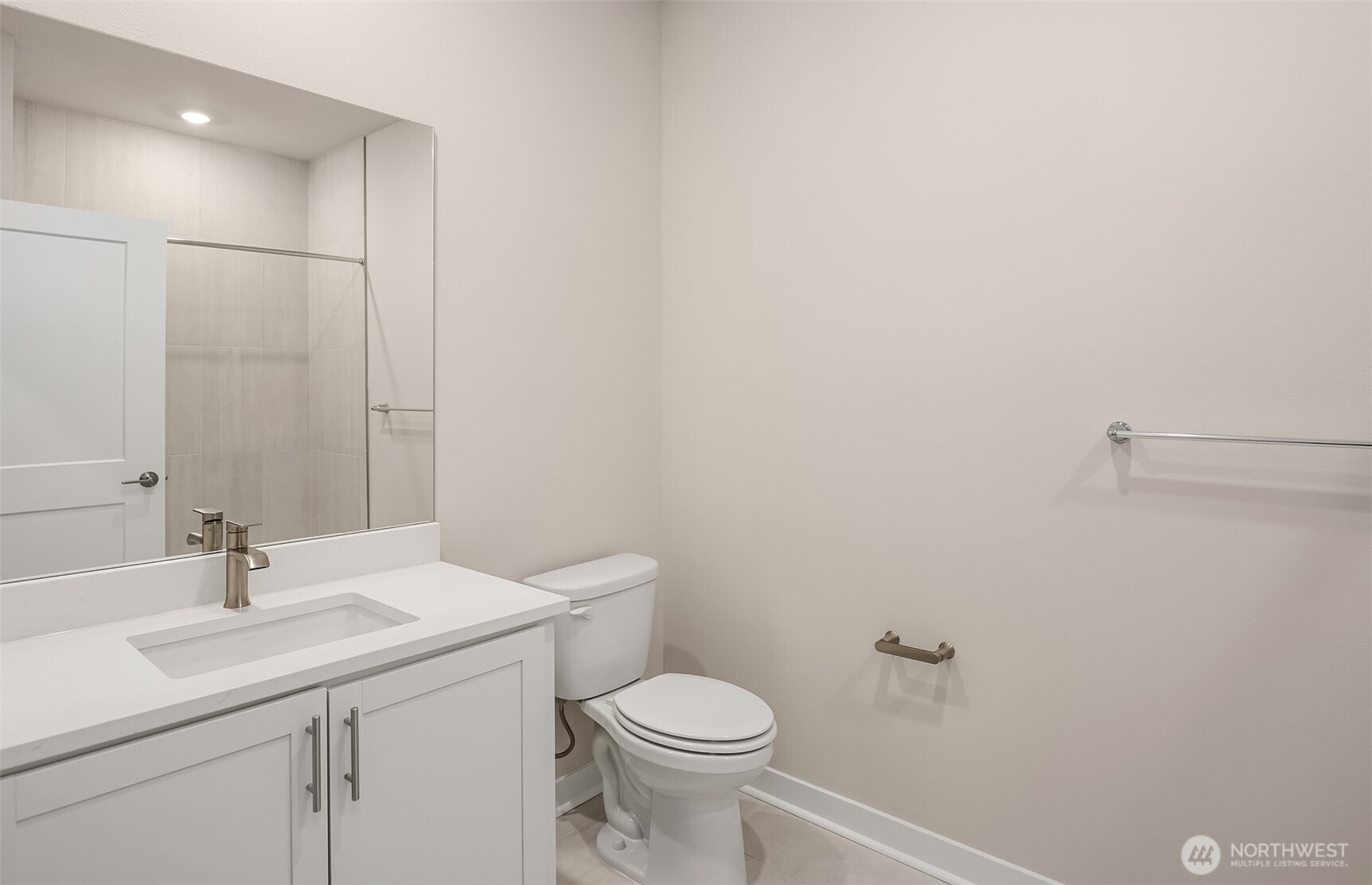 18226 68th Avenue 103 Property Photo 9