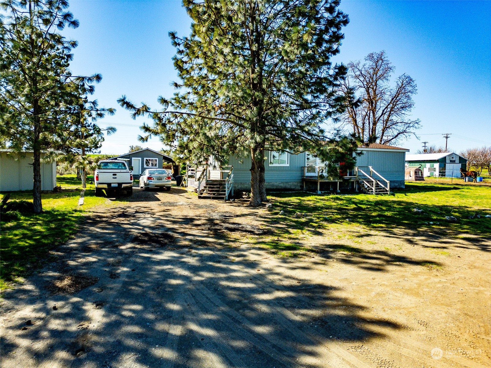 74826 Depot Lane Property Photo