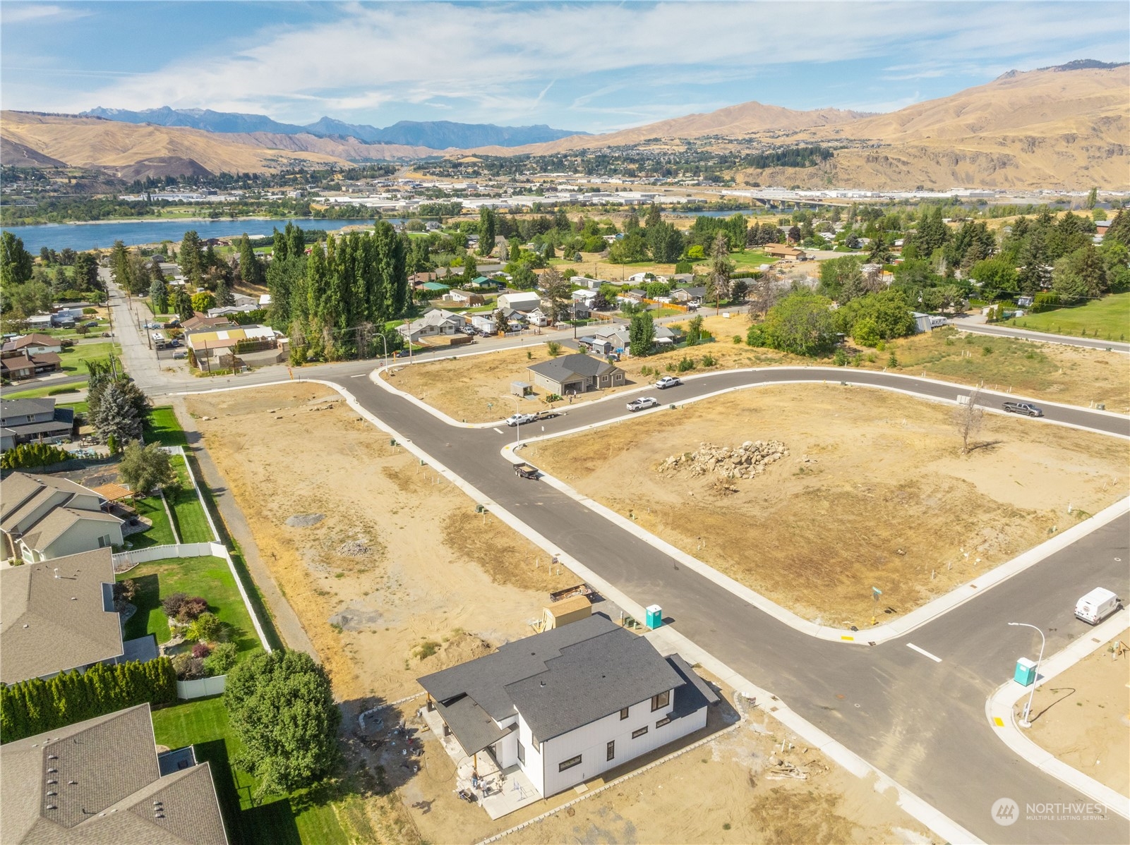135 Chadwick (lot 38) Street Property Photo 1