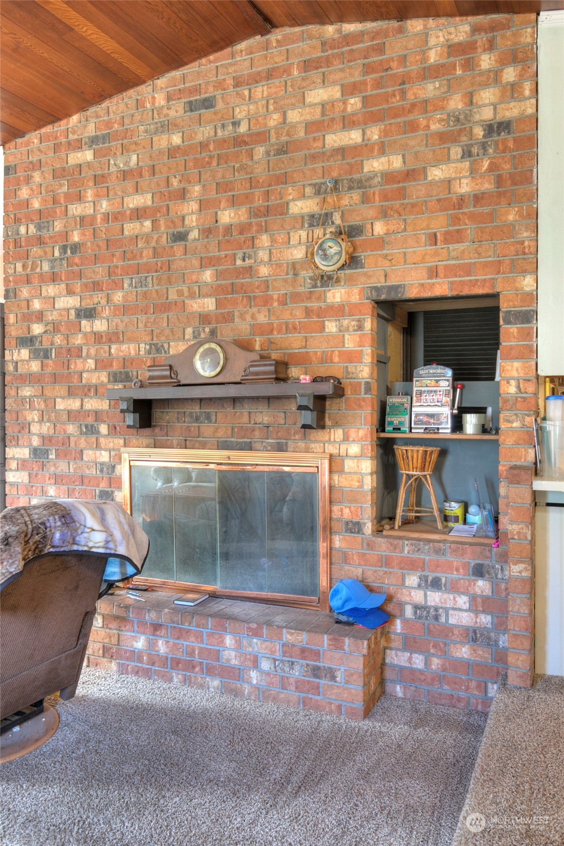 210 W Newell Avenue Property Photo 14