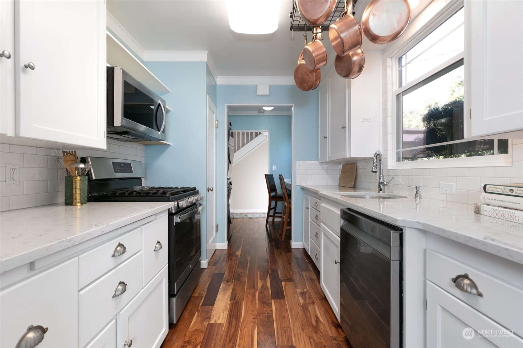1701 W Yakima Avenue Property Photo 16