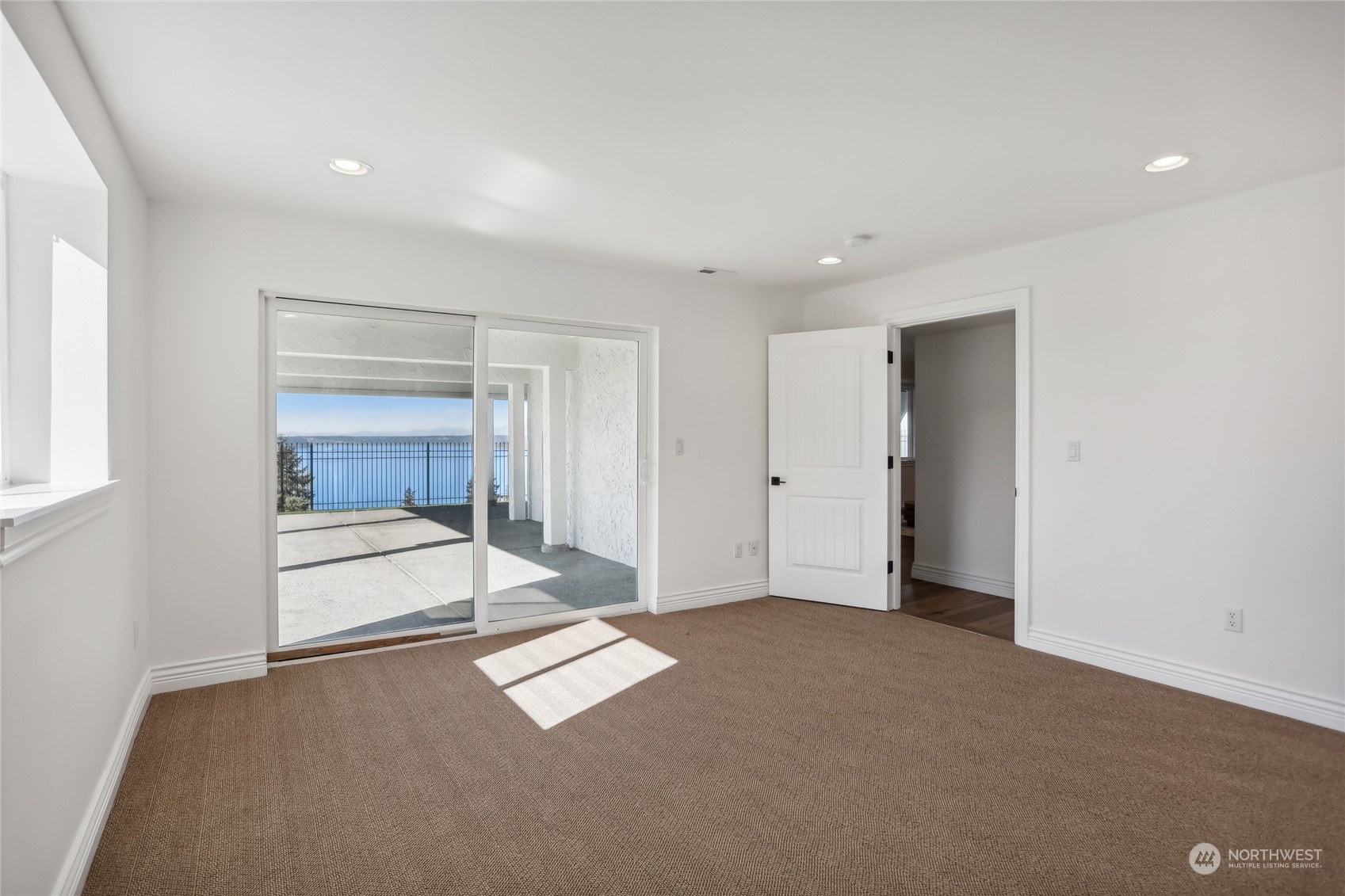 6106 Panorama Drive Property Photo 29