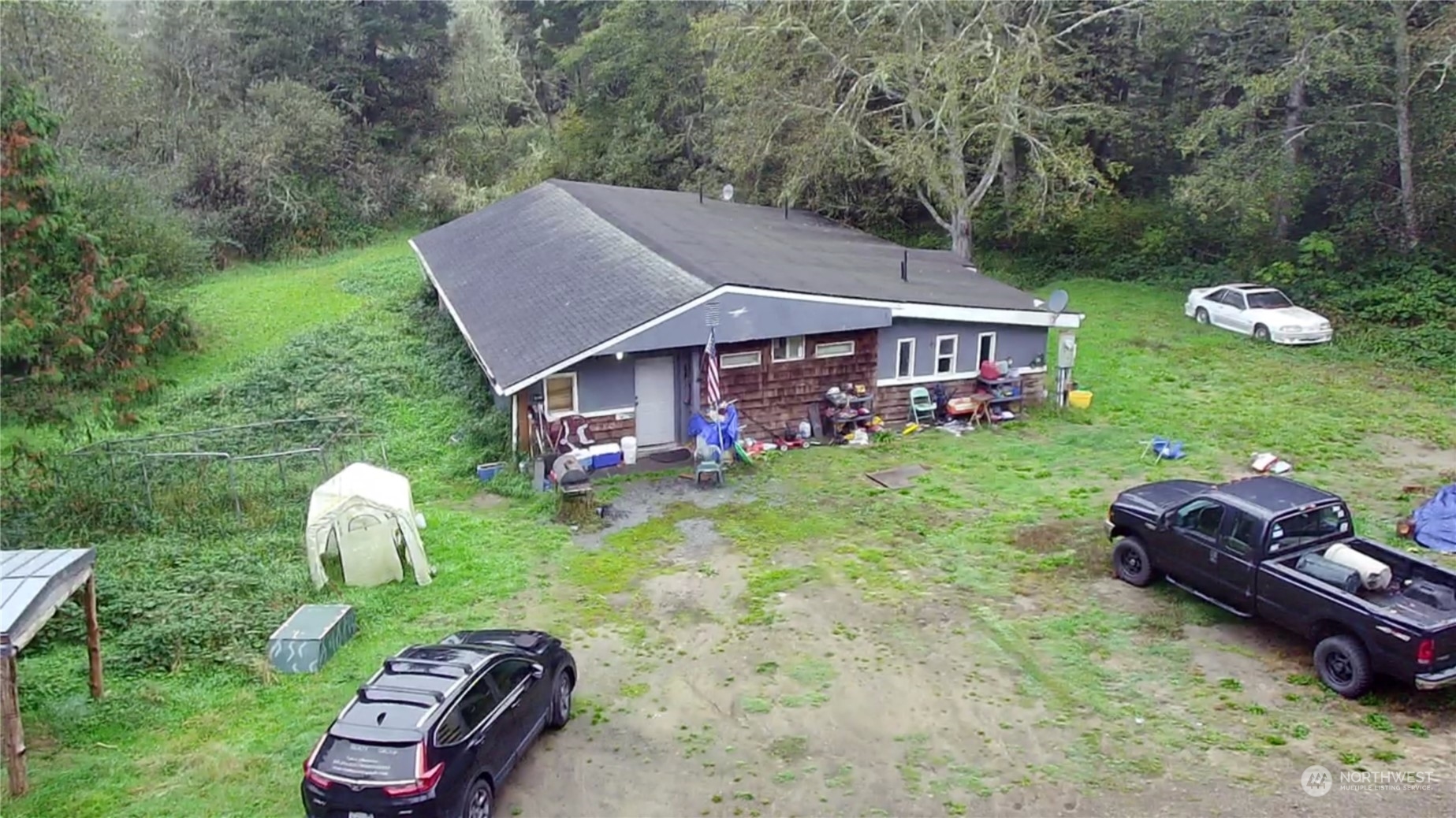 32203 Douglas Drive Property Photo 1