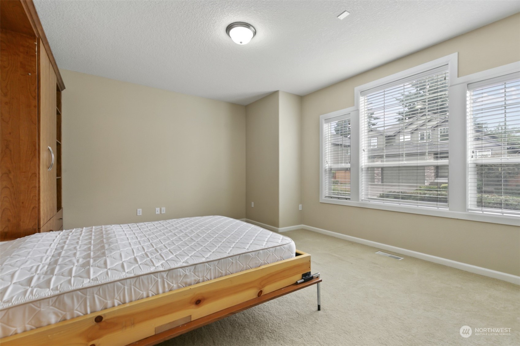 9612 Ne 101st Street Property Photo 10