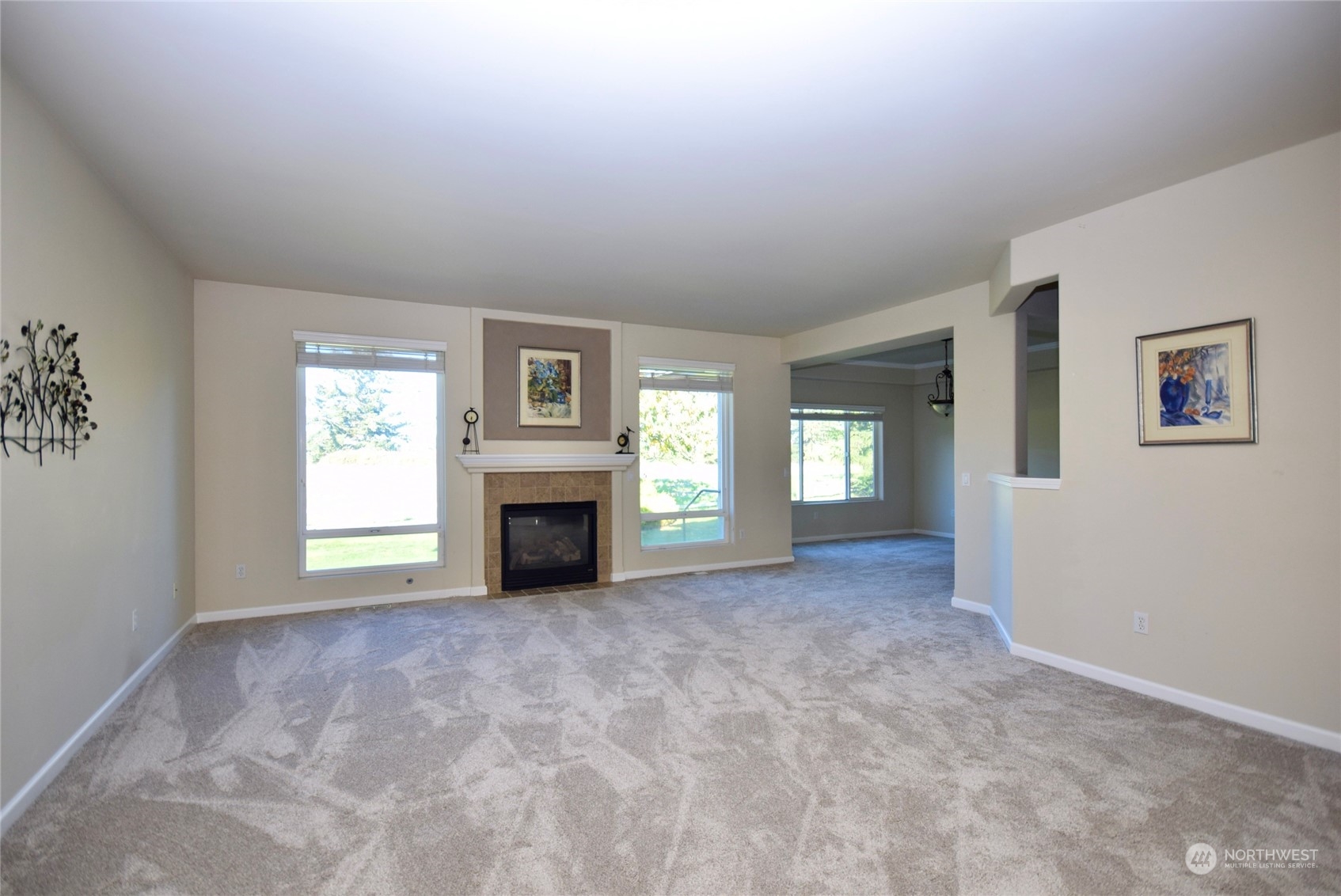 360 Blakely Boulevard Property Photo 4