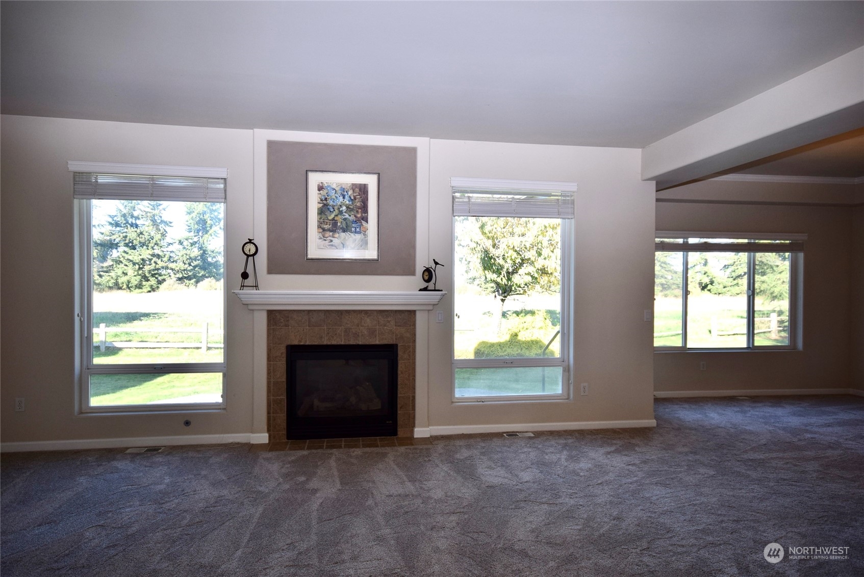 360 Blakely Boulevard Property Photo 6