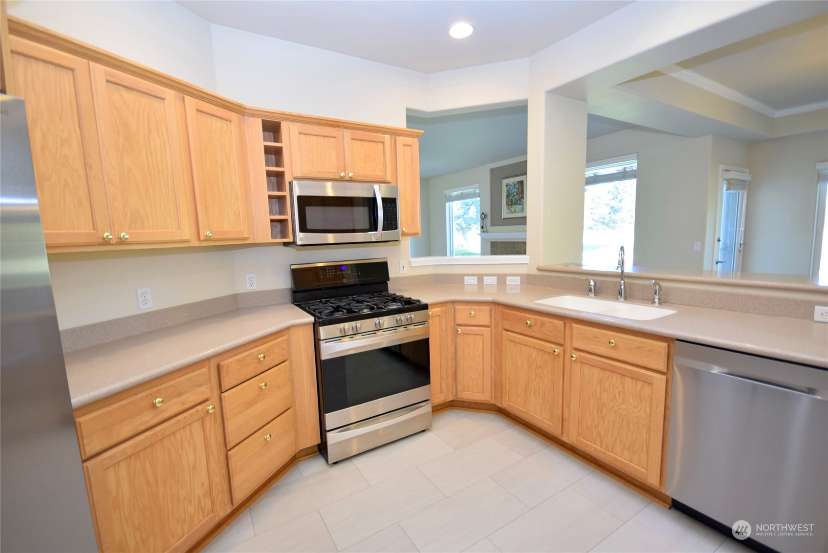 360 Blakely Boulevard Property Photo 10
