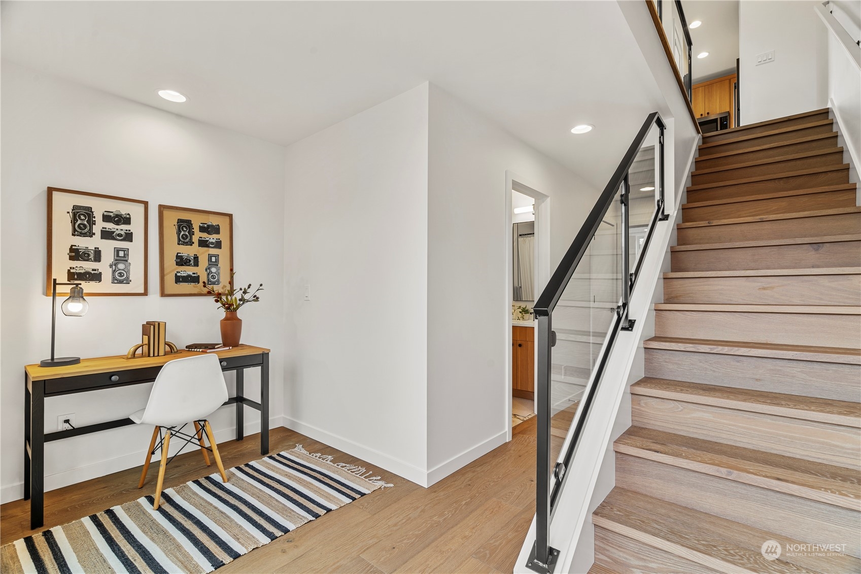 3503 Wallingford Avenue Property Photo 10