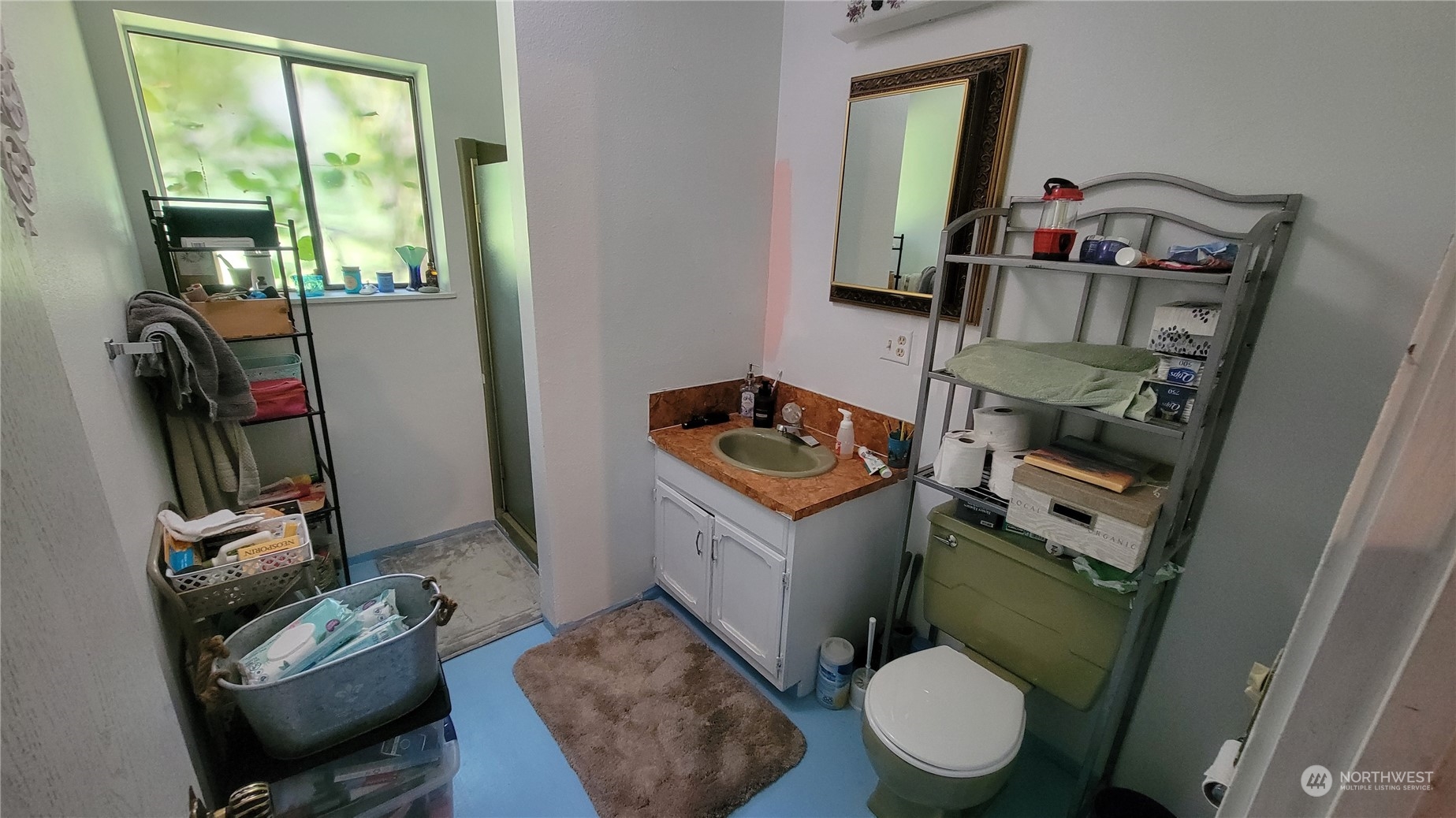 3955 Clearwater Road Property Photo 5