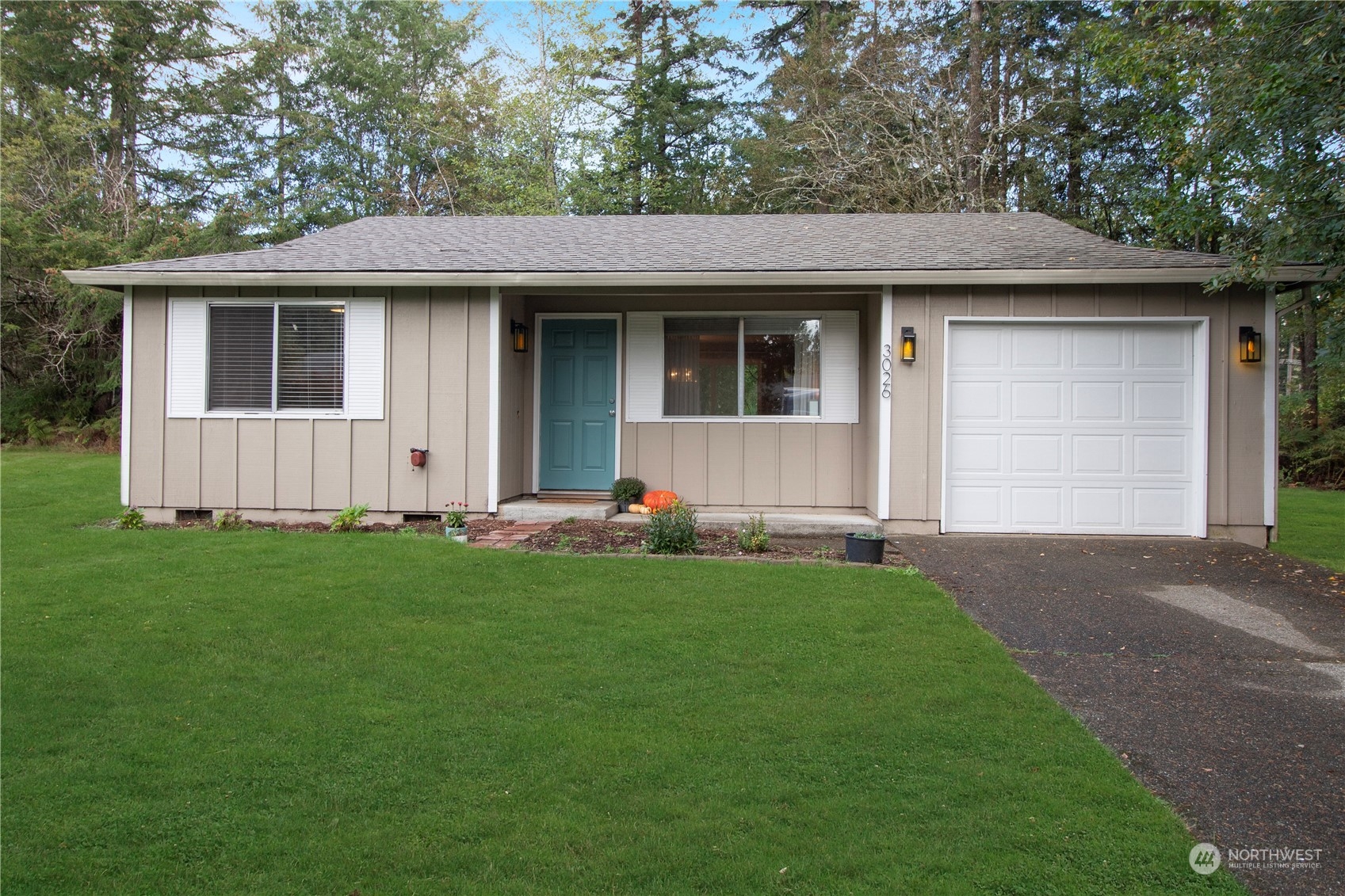 3026 Southall Court Property Photo