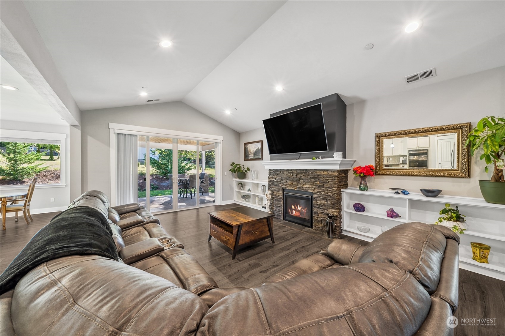 12122 224th Street Property Photo 14