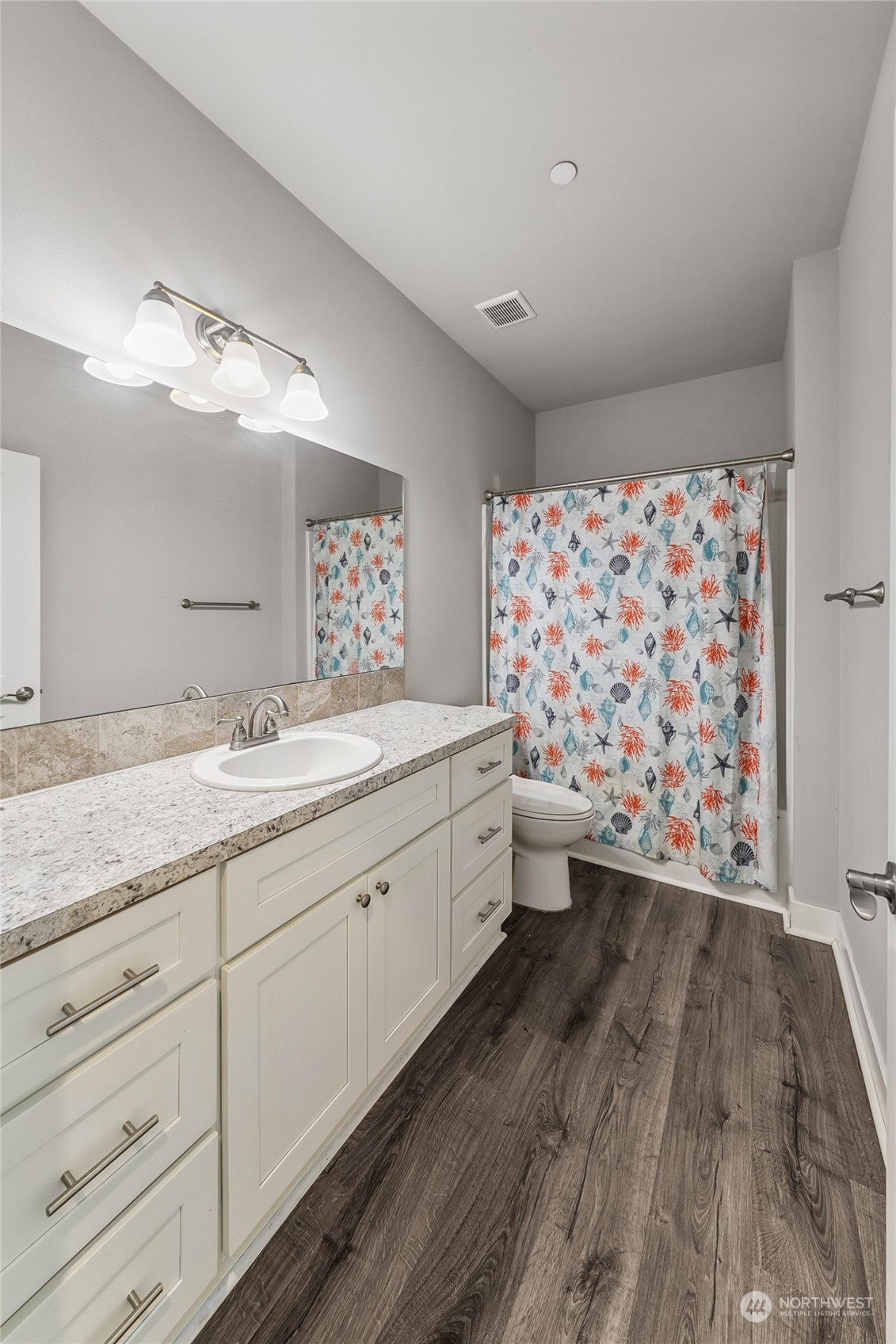 12122 224th Street Property Photo 17