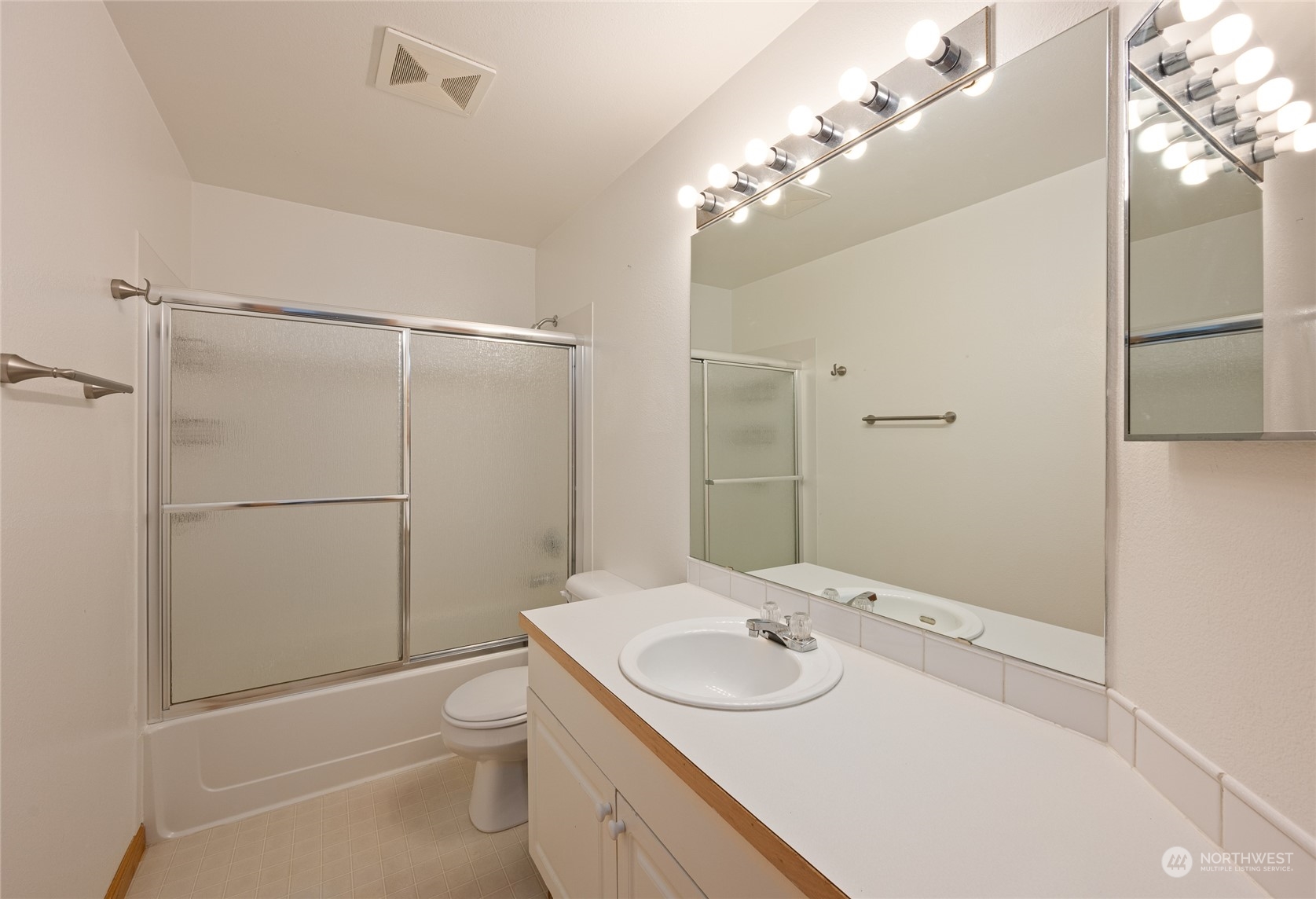 7023 76th Drive Property Photo 33
