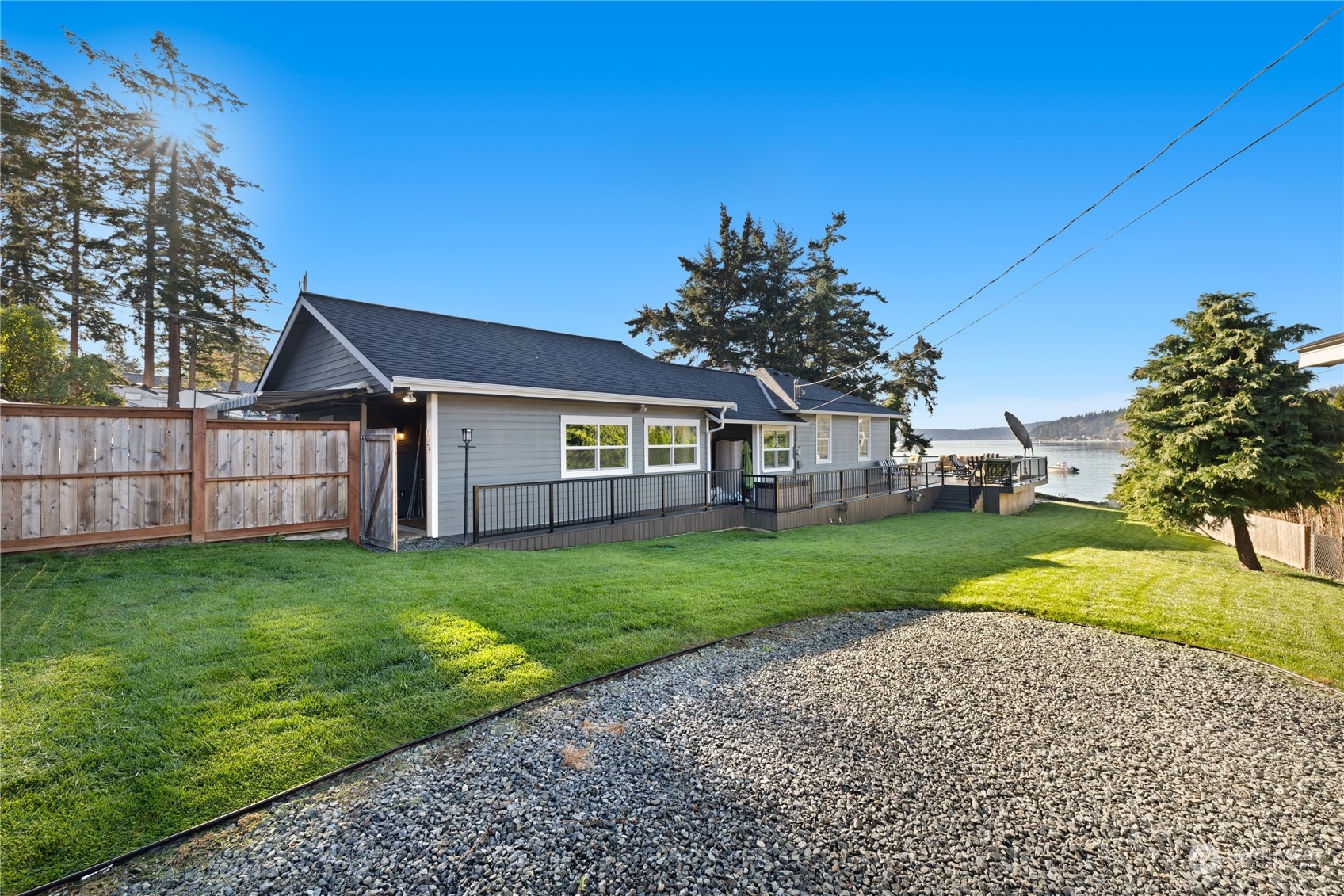 13532 Slice Street Property Photo 4
