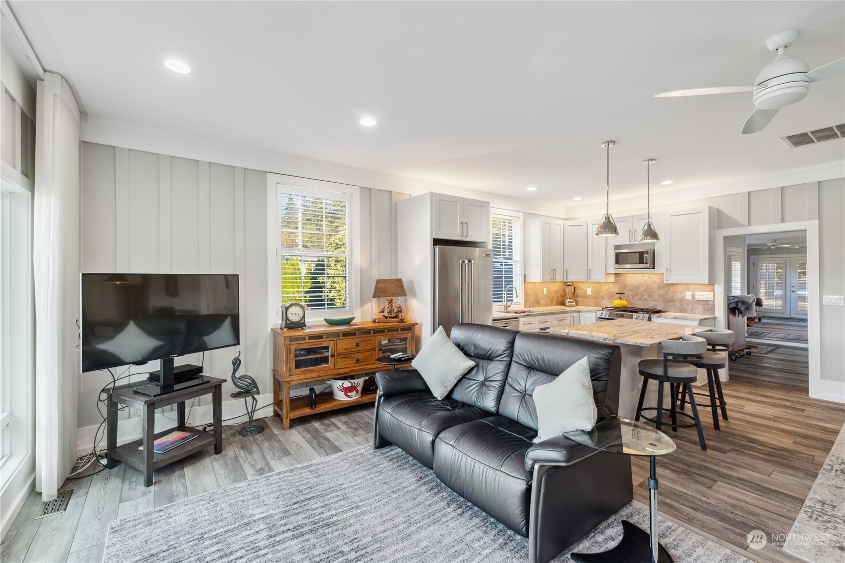 13532 Slice Street Property Photo 15